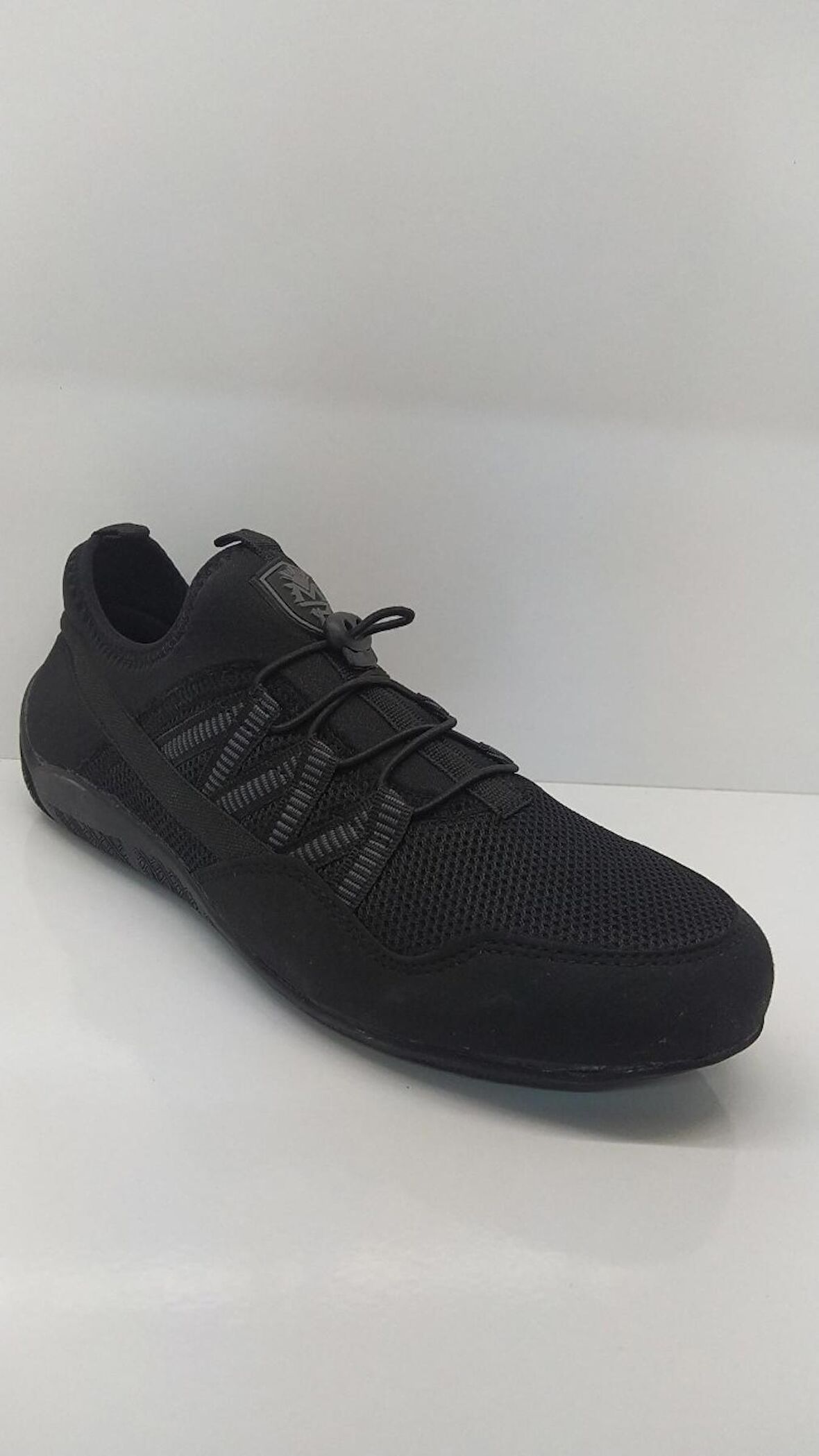 MP 231-1069MR SİYAH ERKEK AQUA