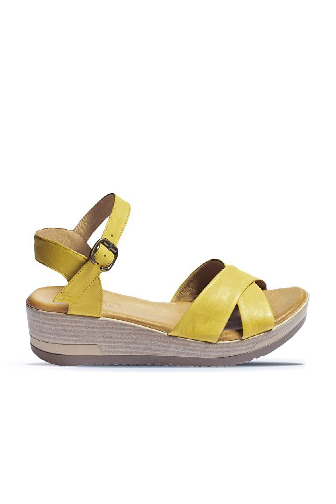 Bueno Shoes Sarı Deri Kadın Dolgu Topuklu Sandalet 01wl3303