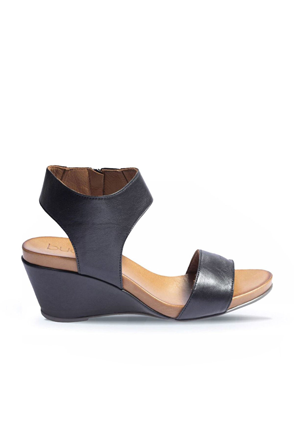 Bueno Shoes Siyah Deri Kadın Dolgu Topuklu Sandalet 01wn0501