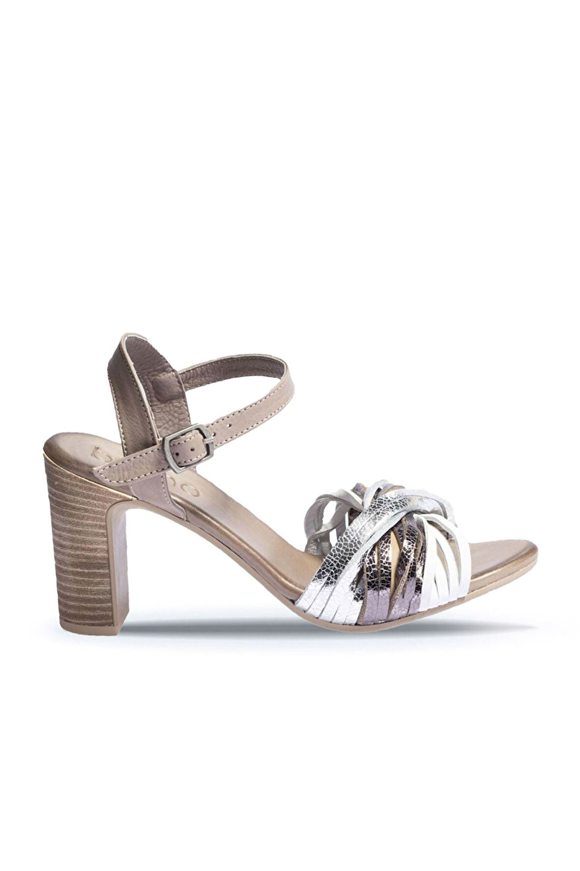 Bueno Shoes Gümüş Deri Kadın Topuklu Sandalet 01wn4302