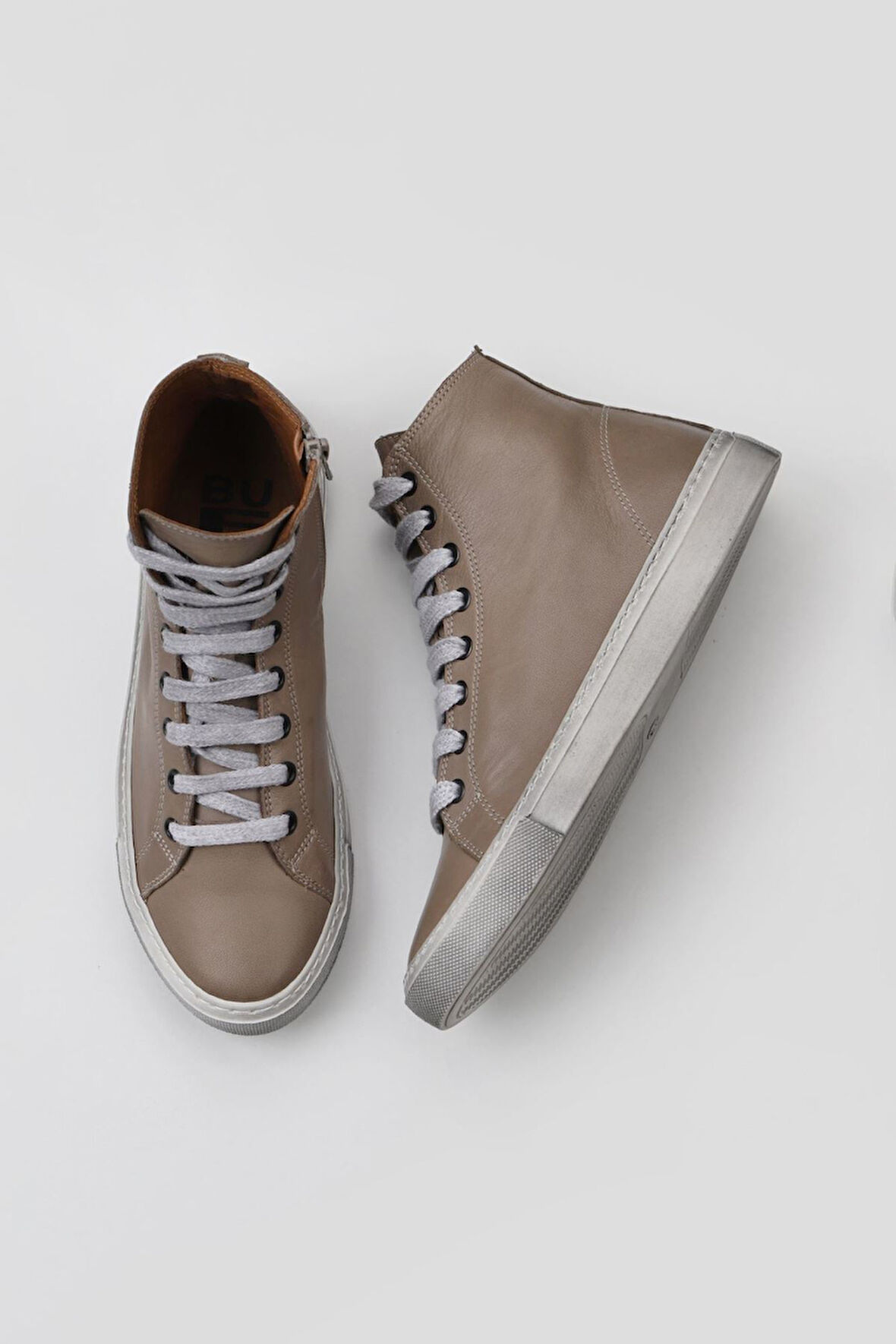 Bueno Shoes Gri Deri Kadın Spor Bot 01wr1814