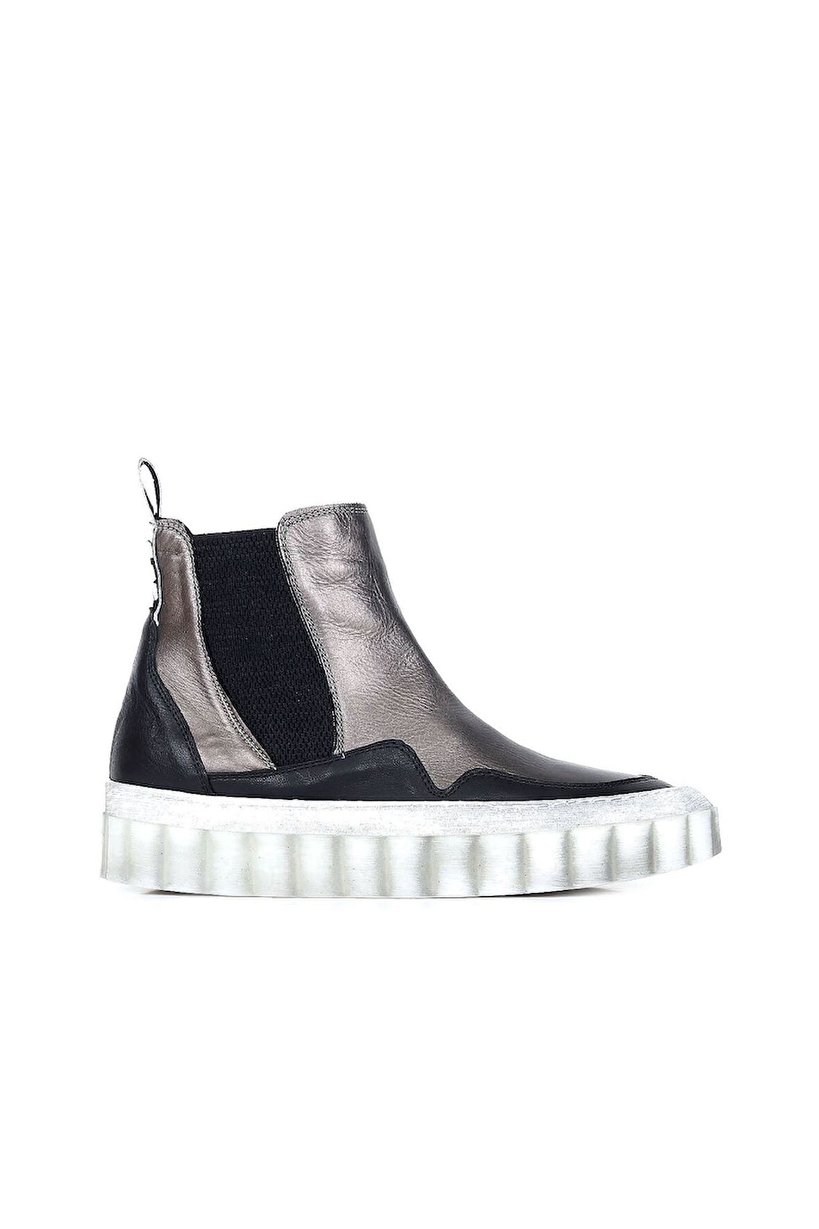 Bueno Shoes Gümüş Deri Kadın Spor Bot 01wr8601