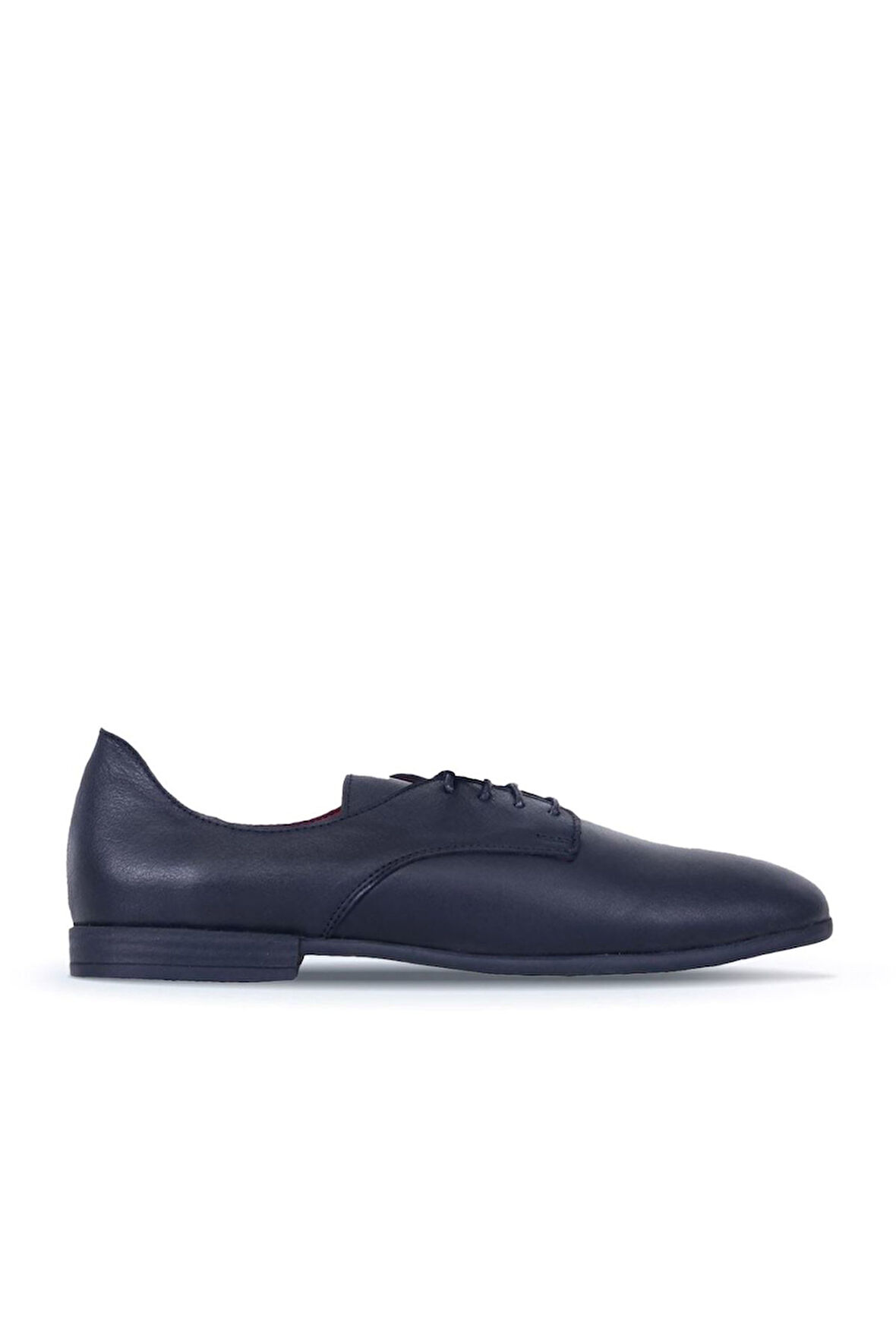 Bueno Shoes Siyah Deri Kadın Az Topuklu Ayakkabı 01wr8700