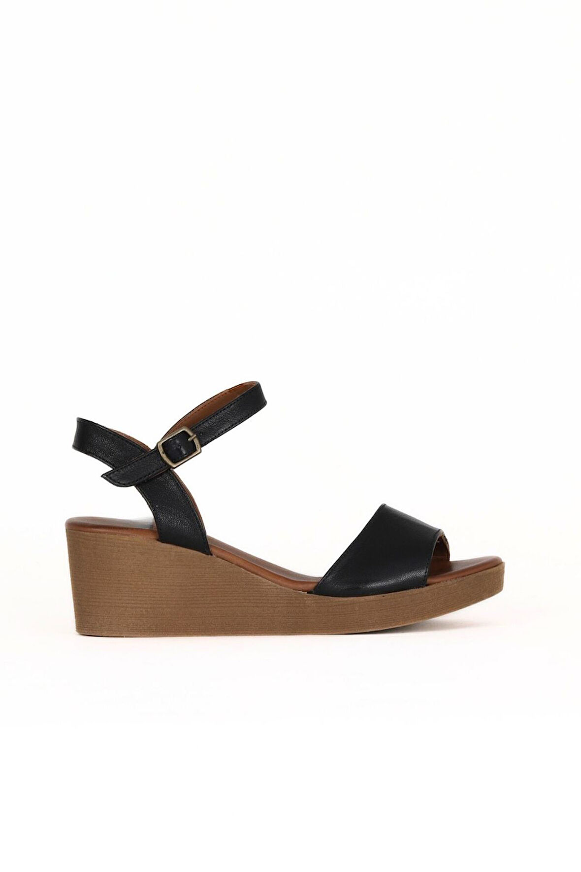 Bueno Shoes Siyah Deri Kadın Dolgu Topuklu Sandalet 01we3904