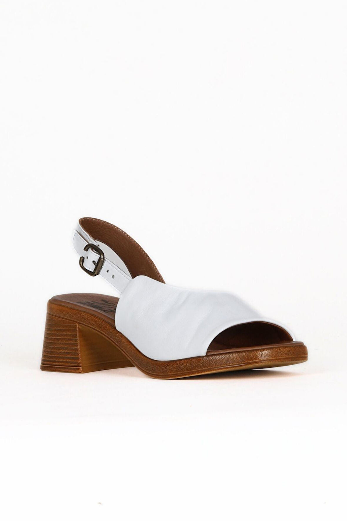 Bueno Shoes Beyaz Deri Kadın Topuklu Sandalet 01we3803