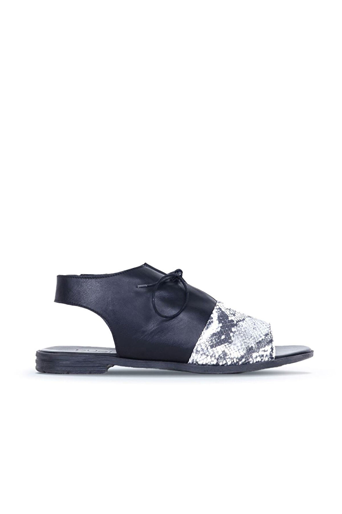 Bueno Shoes Siyah Yılan Deri Kadın Sandalet 01ws2510