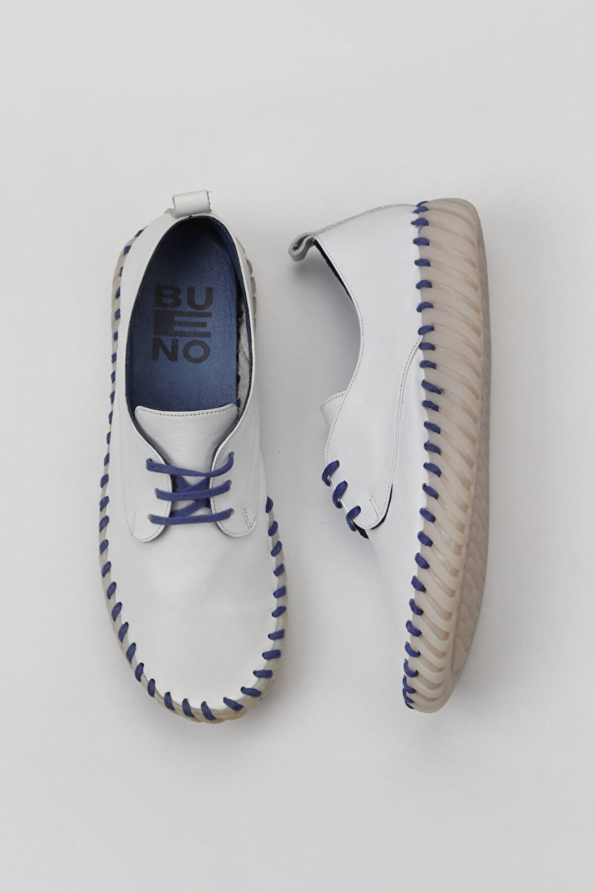 Bueno Shoes Beyaz Mavi Deri Kadın Düz Ayakkabı 01wq0200
