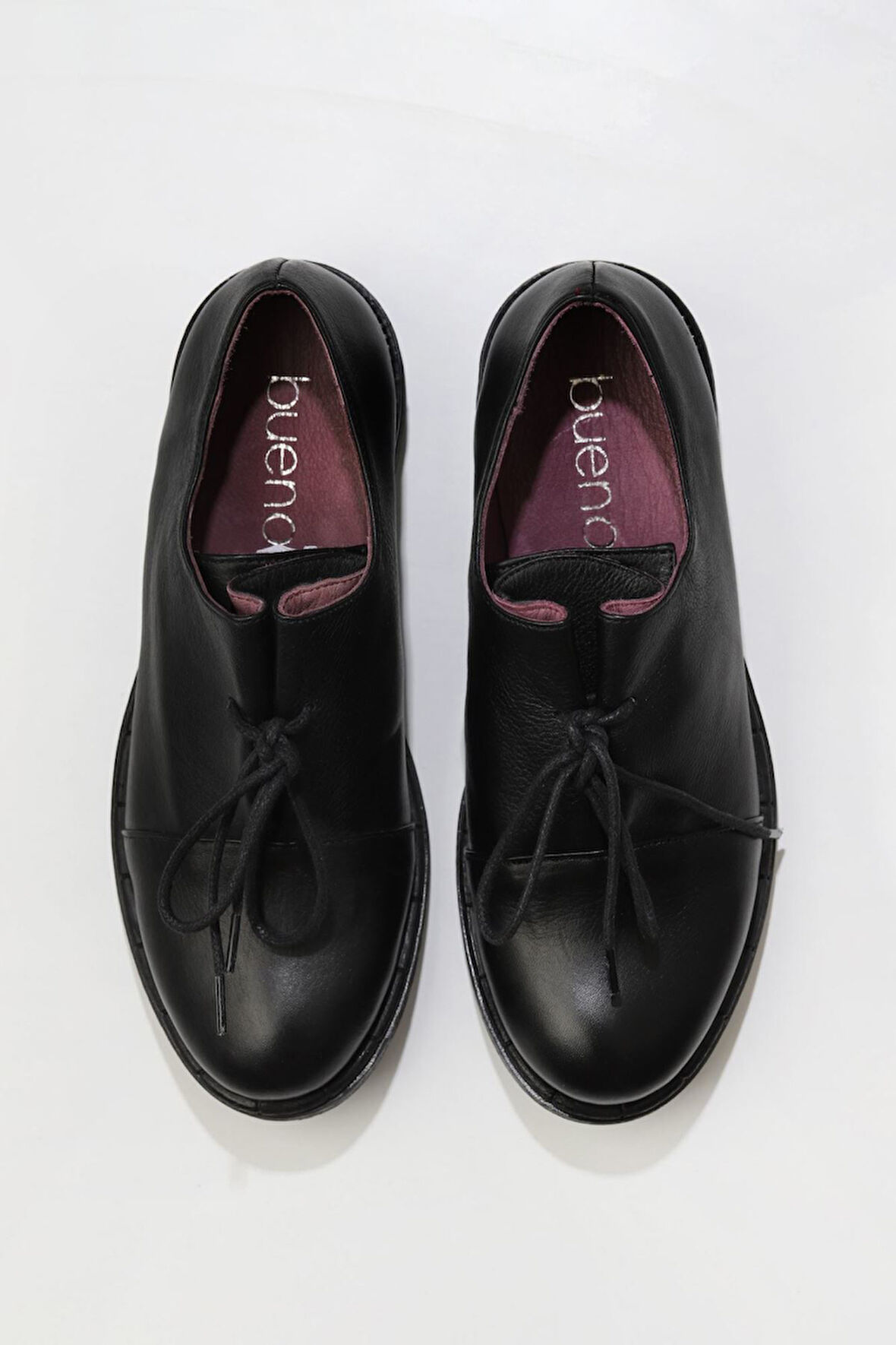 Bueno Shoes Siyah Deri Kadın Az Topuklu Ayakkabı 01wp2400