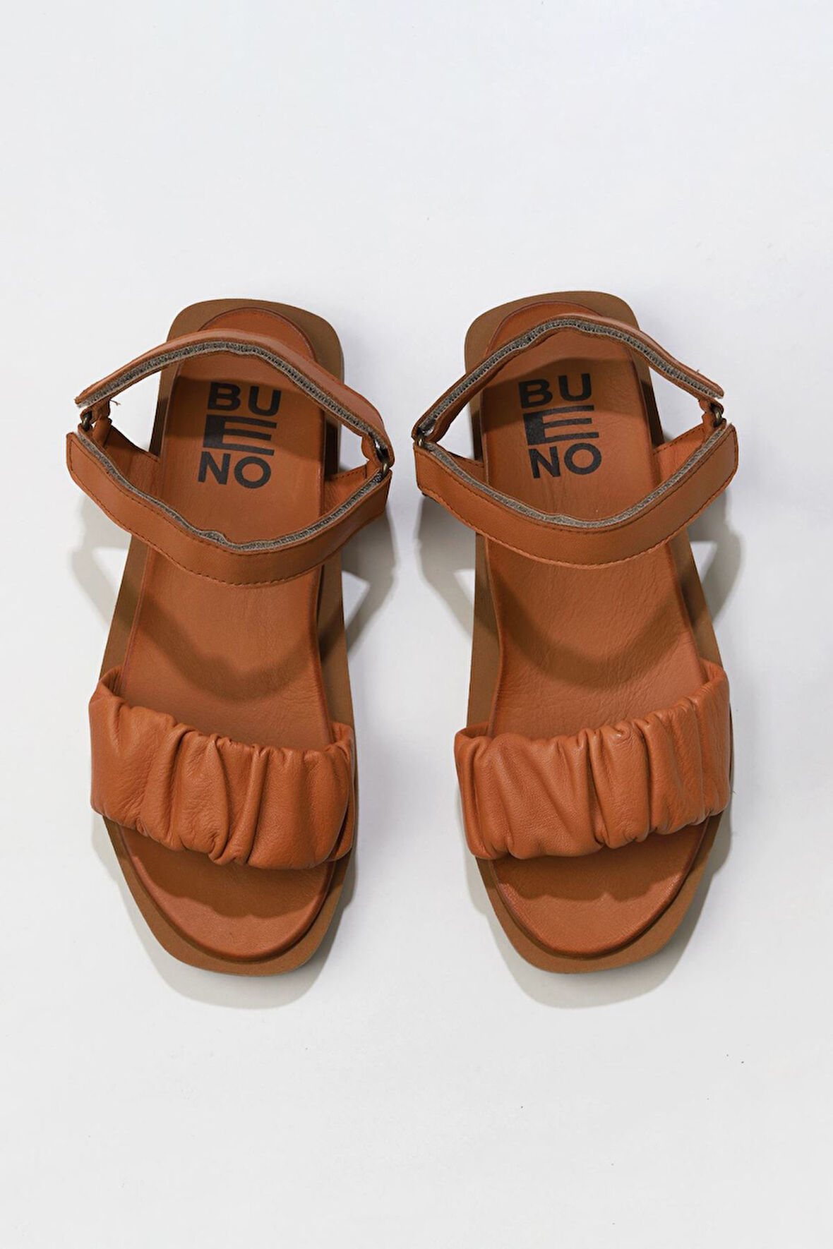 Bueno Shoes Taba Deri Kadın Sandalet 01wu3317