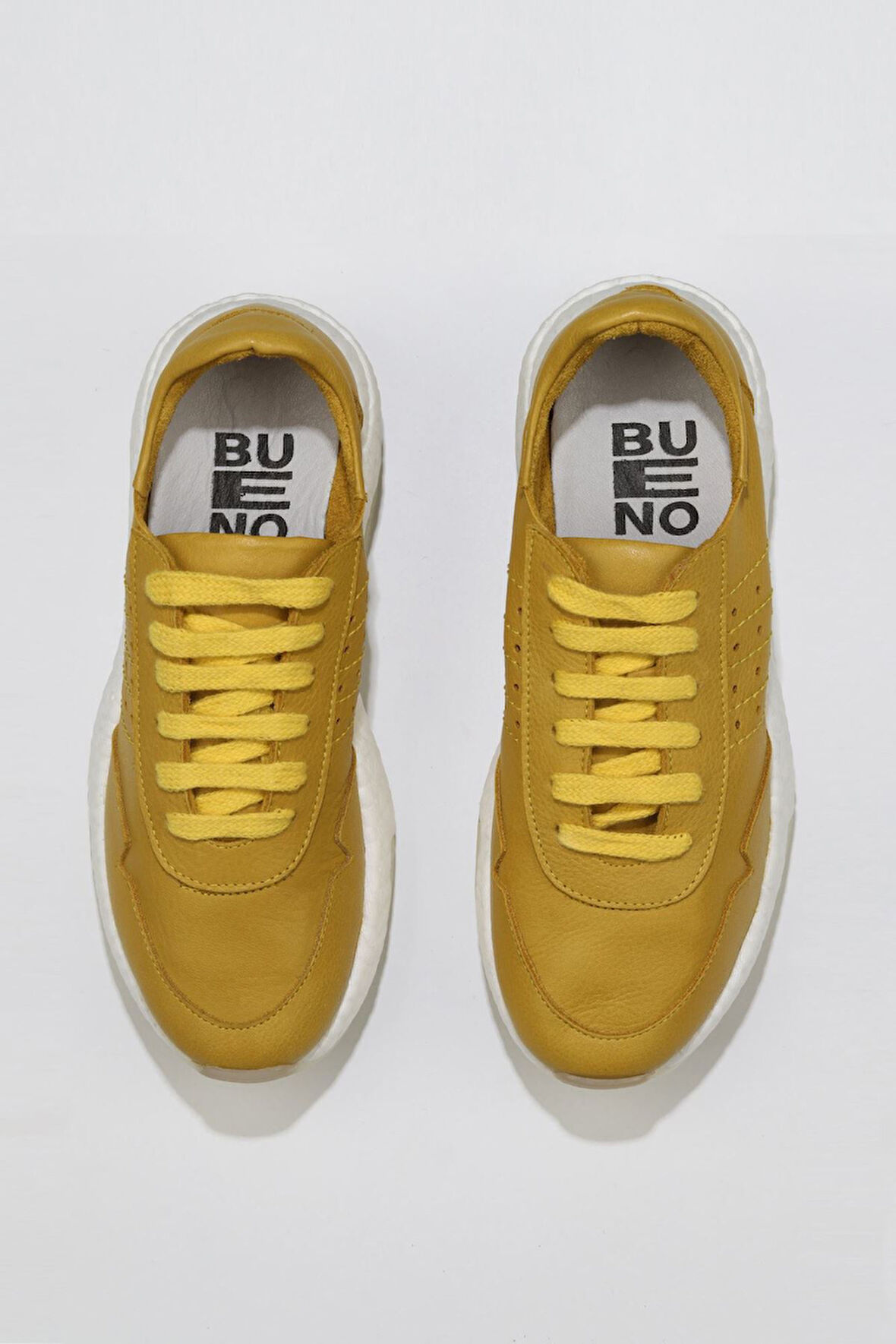 Bueno Shoes Sarı Flotter Deri Kadın Dolgu Topuklu Spor Ayakkabı 01wq5200