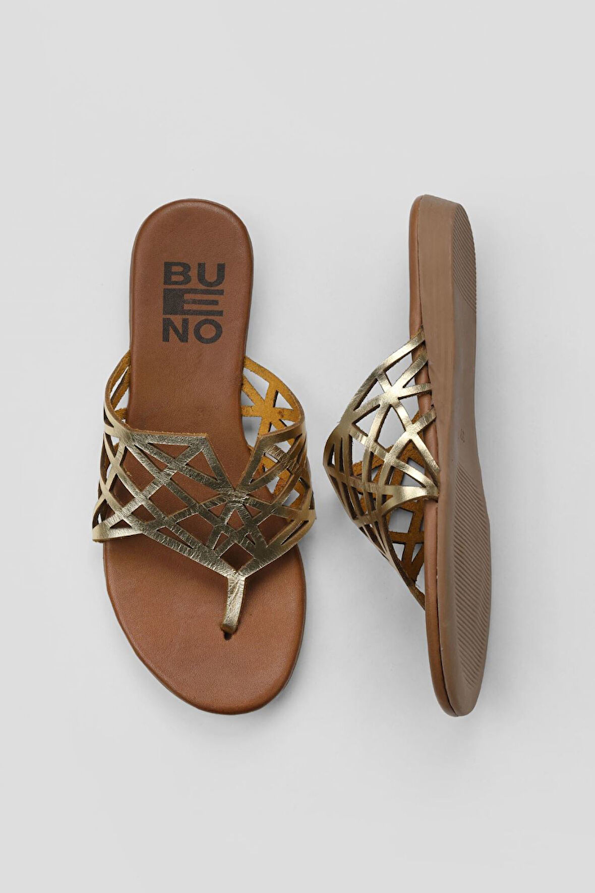 Bueno Shoes Sarı Parlak Deri Kadın Parmak Arası Terlik 01wu7460