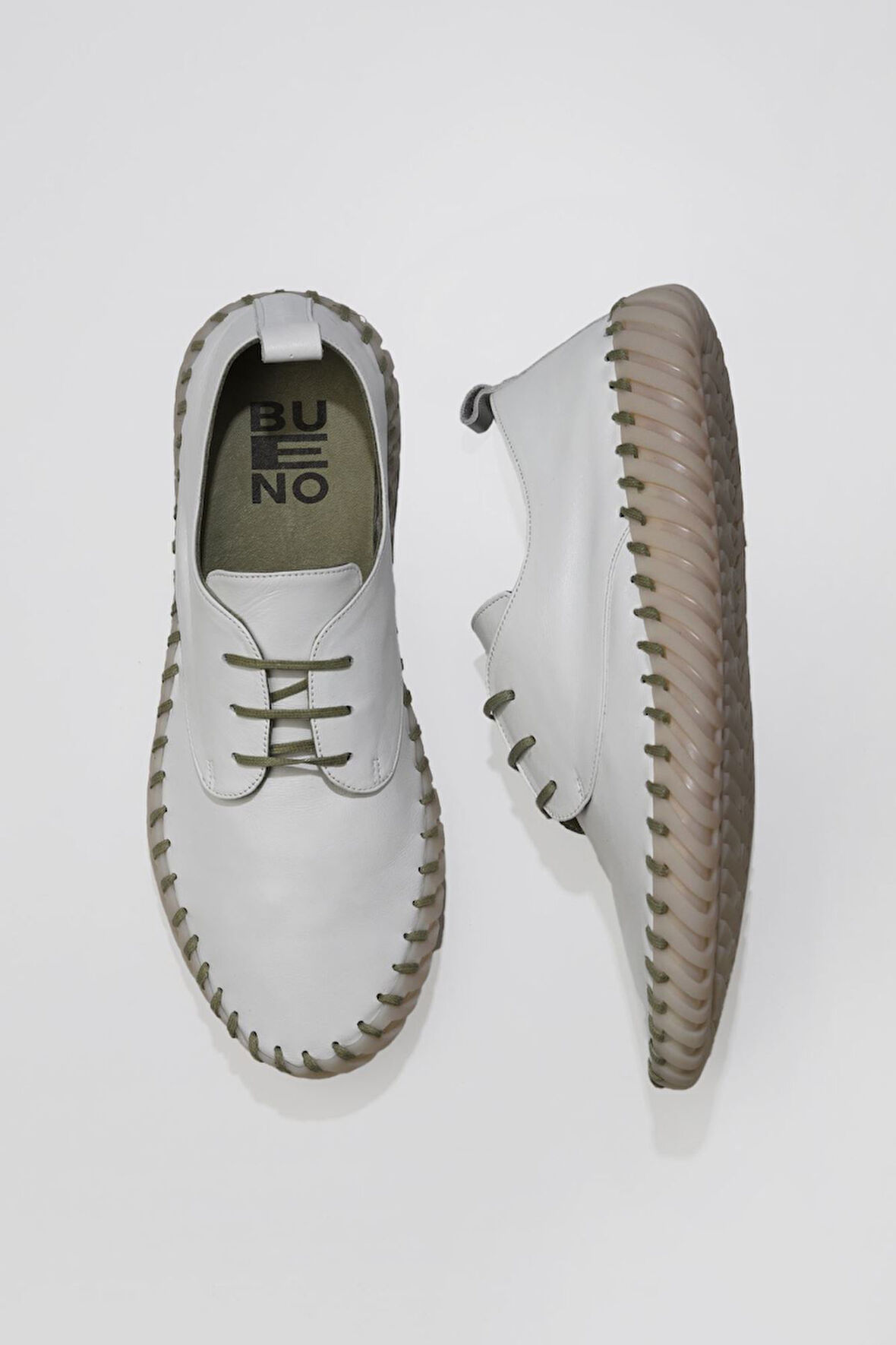 Bueno Shoes Beyaz Haki Deri Erkek Spor Ayakkabı 01mq0200