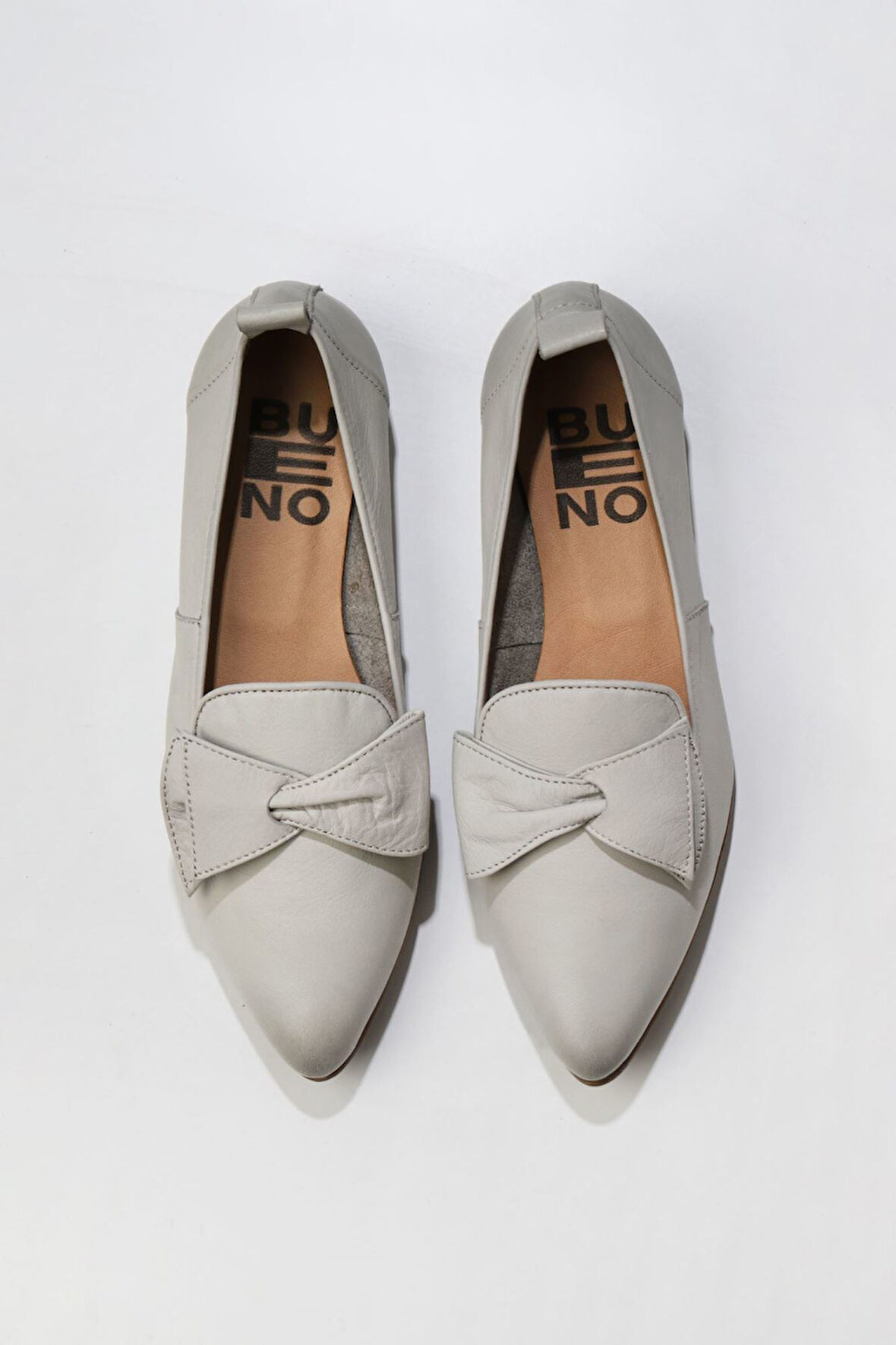Bueno Shoes Gri Deri Kadın Düz Babet 01wr3117