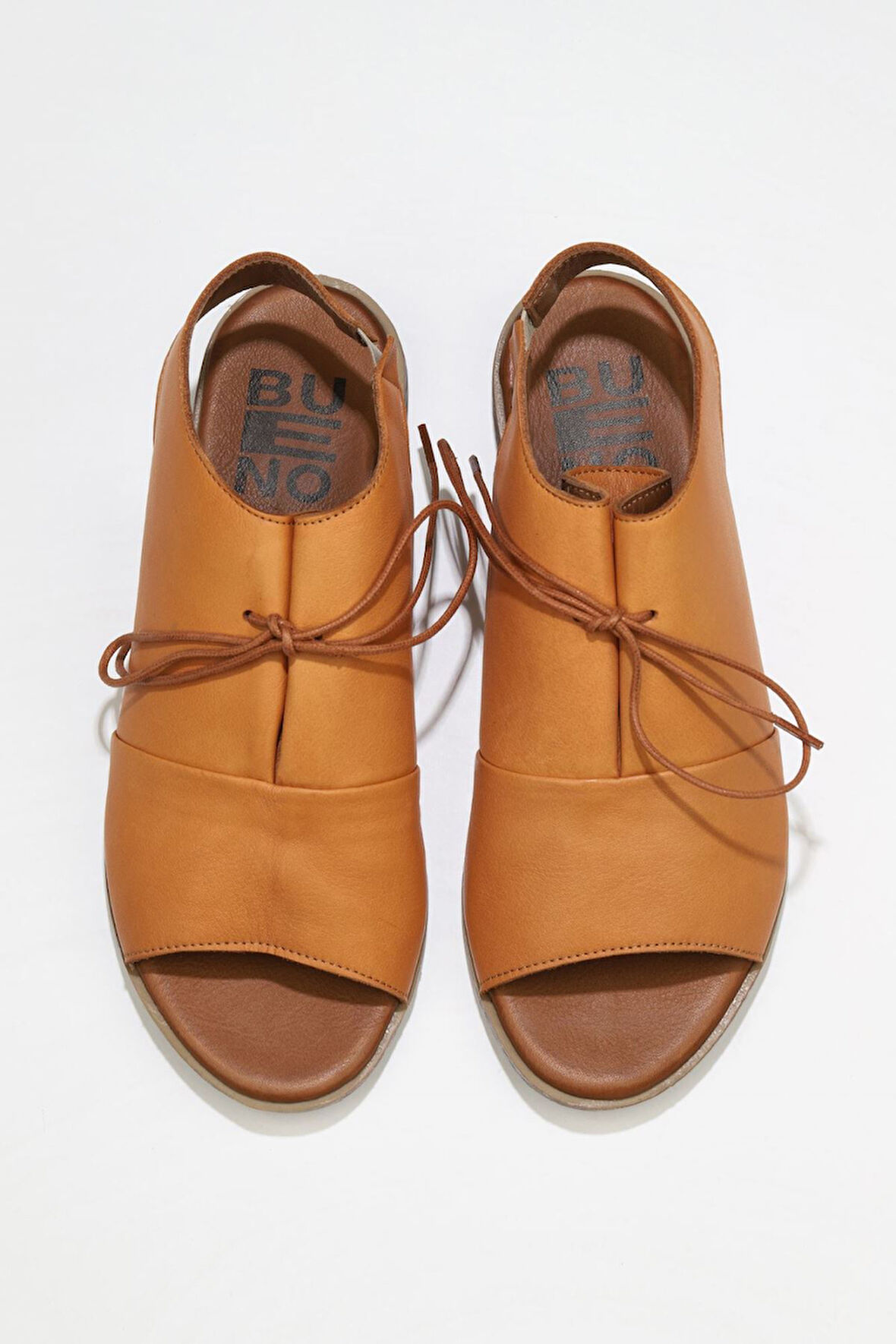Bueno Shoes Taba Deri Kadın Sandalet 01ws2510