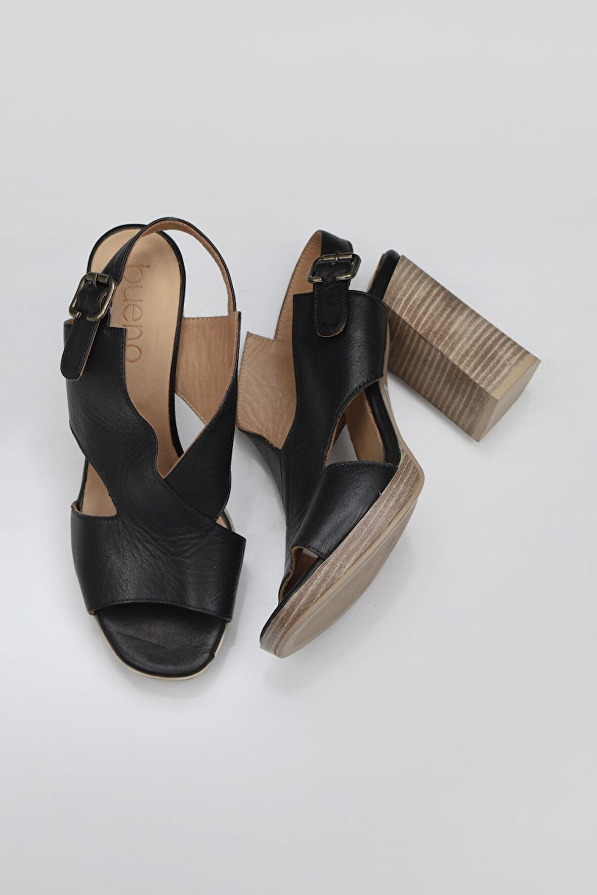 Bueno Shoes Siyah Deri Kadın Topuklu Sandalet 01wn6403