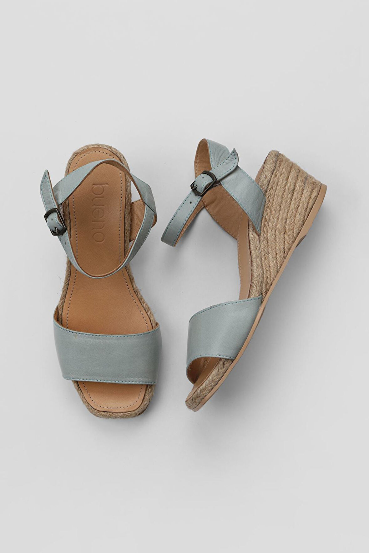 Bueno Shoes Turkuaz Deri Kadın Dolgu Topuklu Sandalet 01ws10304
