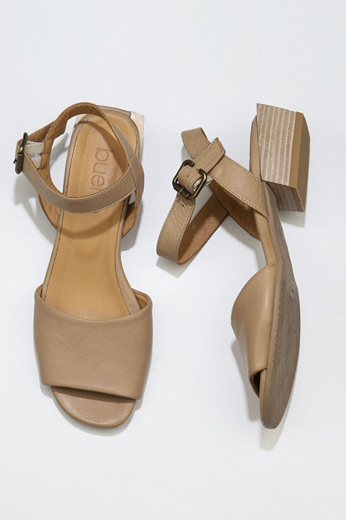 Bueno Shoes Vizon Deri Kadın Topuklu Sandalet 01ws7504