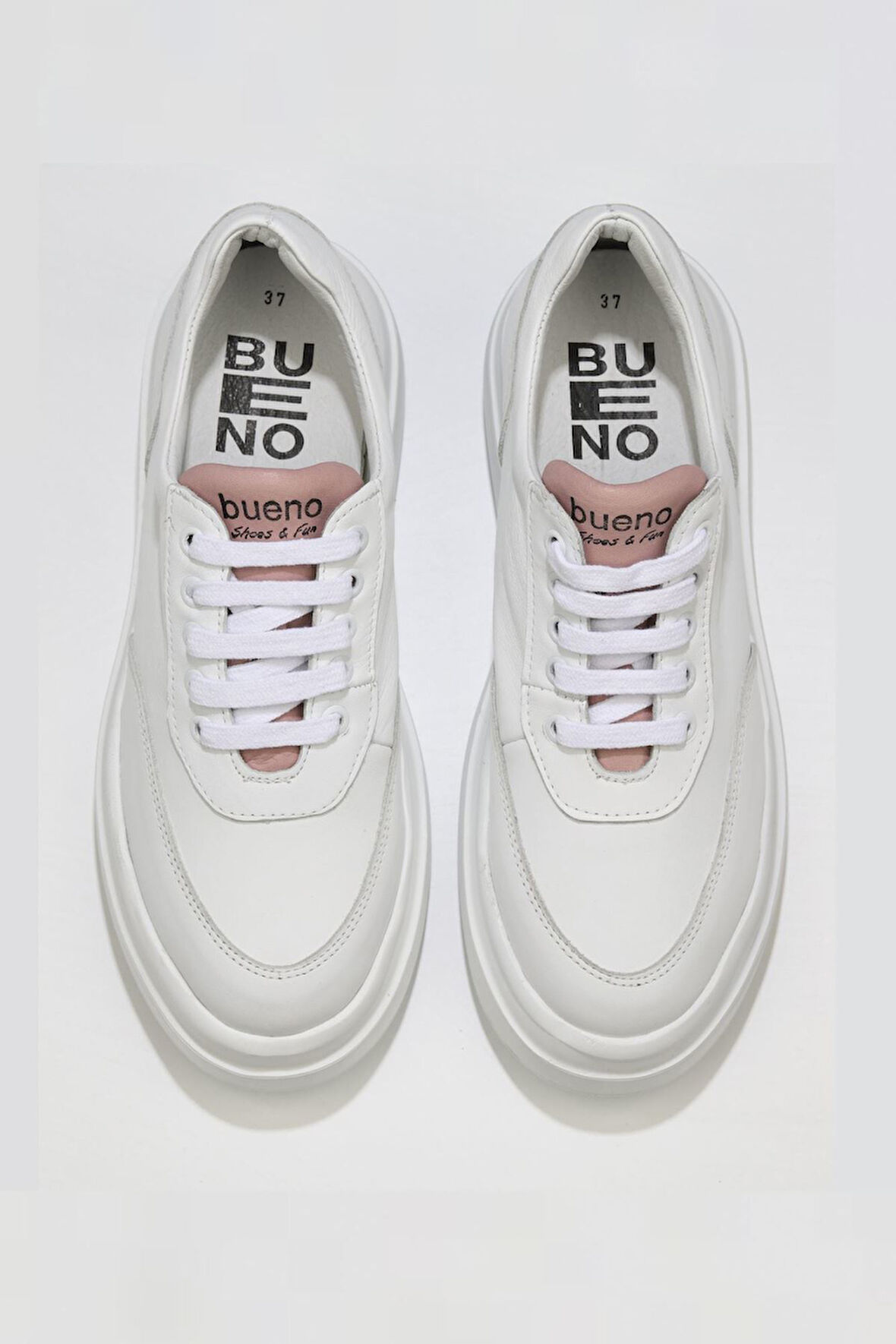 Bueno Shoes Beyaz Gül Kurusu Deri Kadın Sneakers 01wt4704