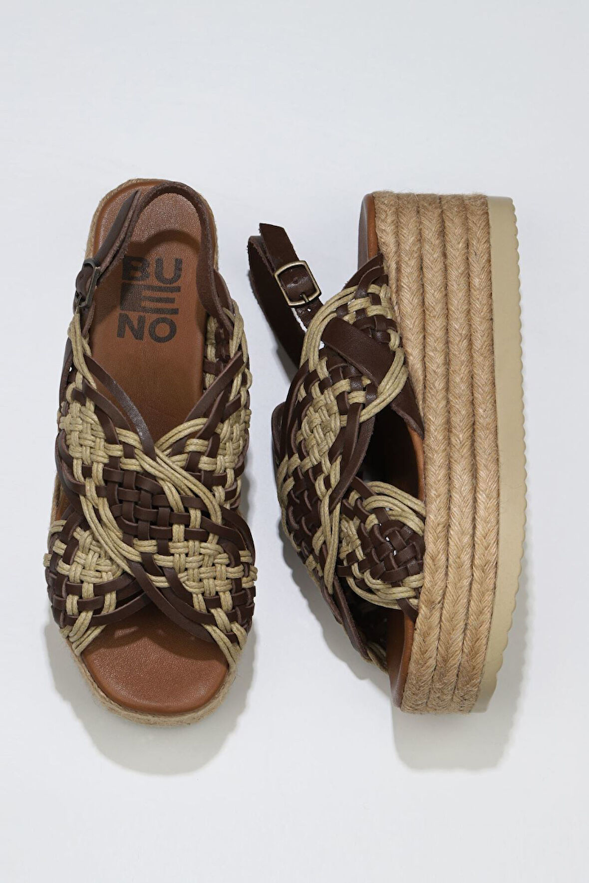 Bueno Shoes Taba Deri Kadın Dolgu Topuklu Sandalet 01wu6115