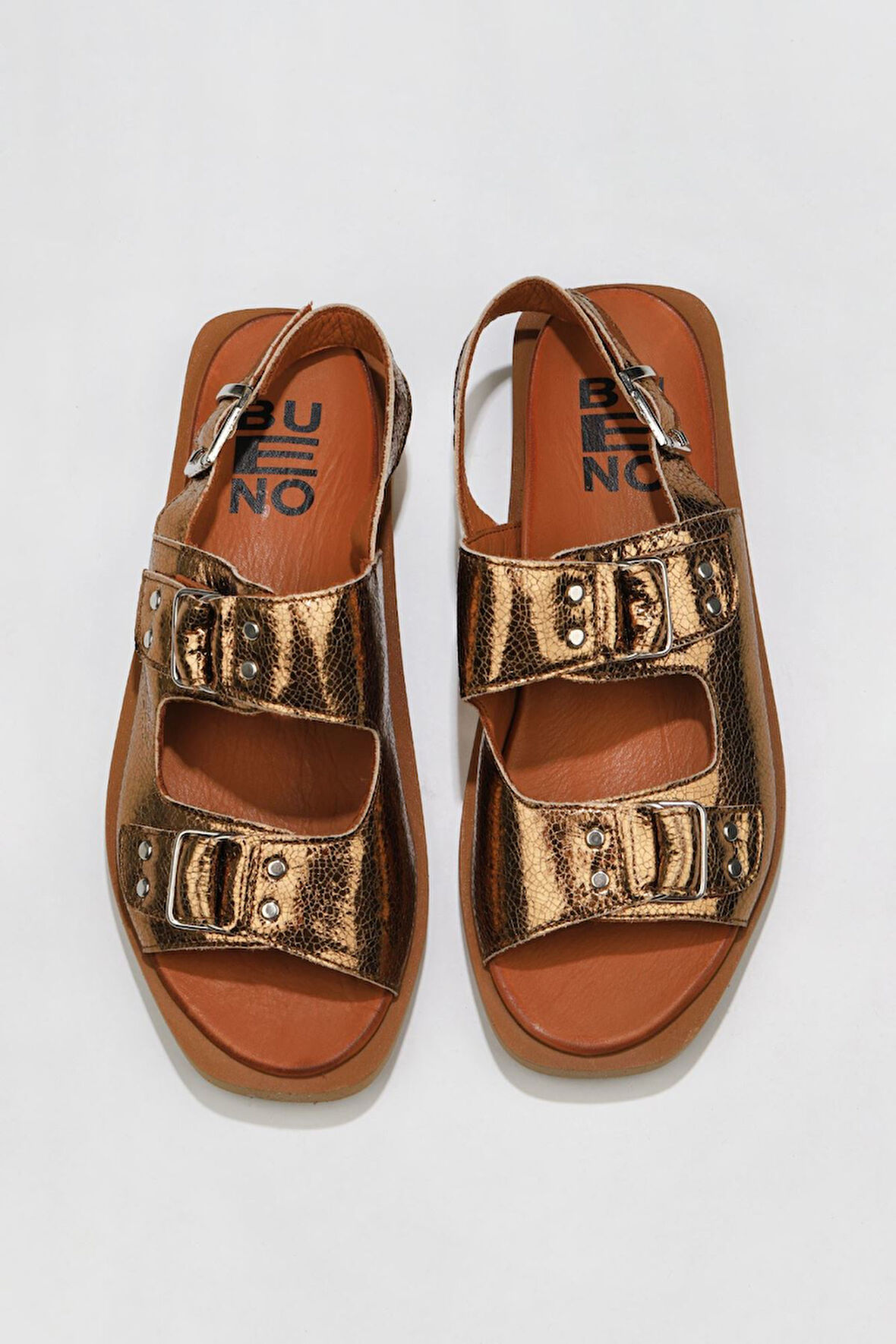 Bueno Shoes Bronz Parlak Deri Kadın Sandalet 01wu3306