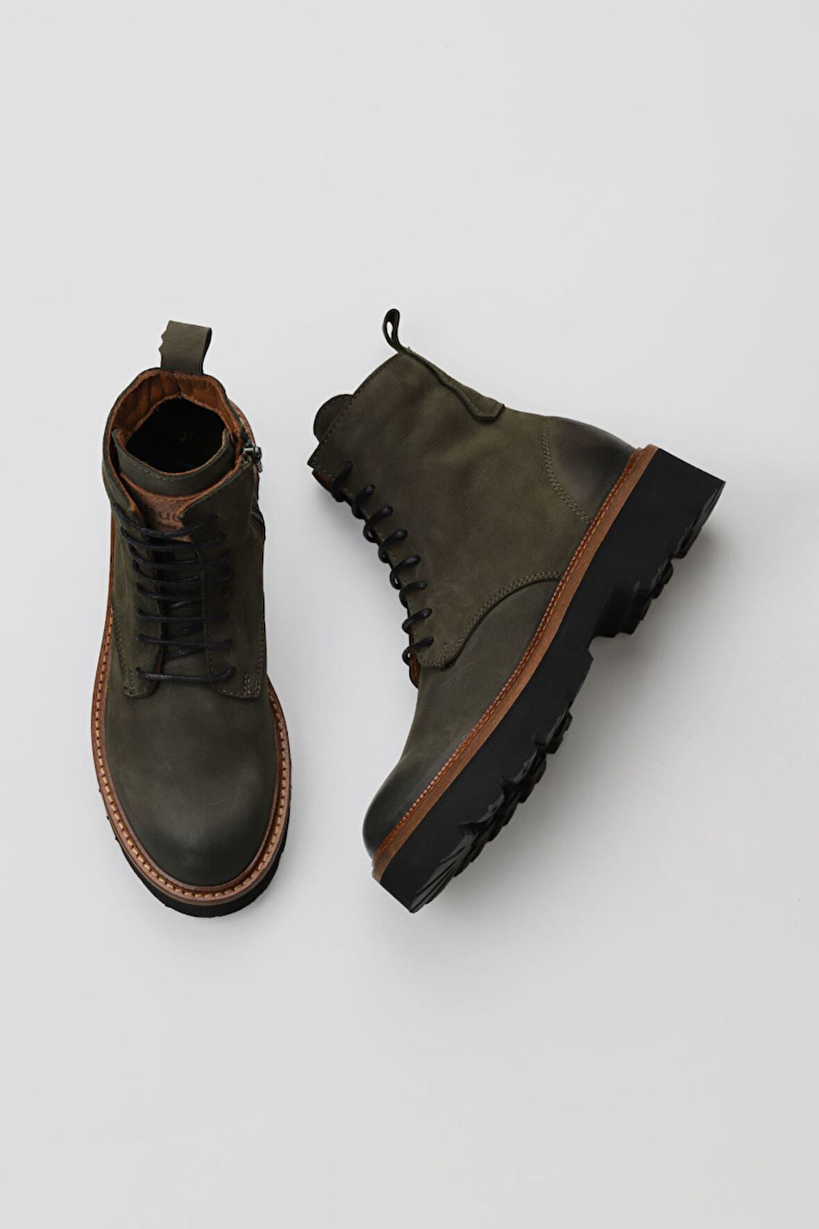 Bueno Shoes Haki Koyu Nubuk Kadın Düz Bot 01wv9901