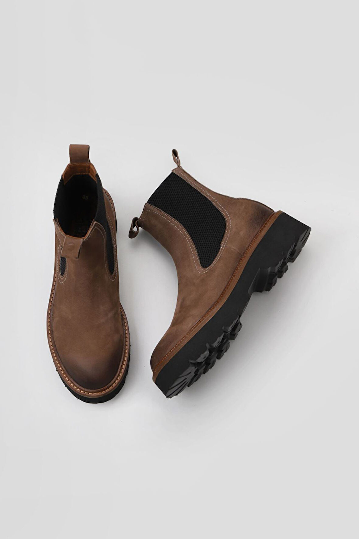 Bueno Shoes Kahverengi Nubuk Kadın Düz Bot 01wv9905