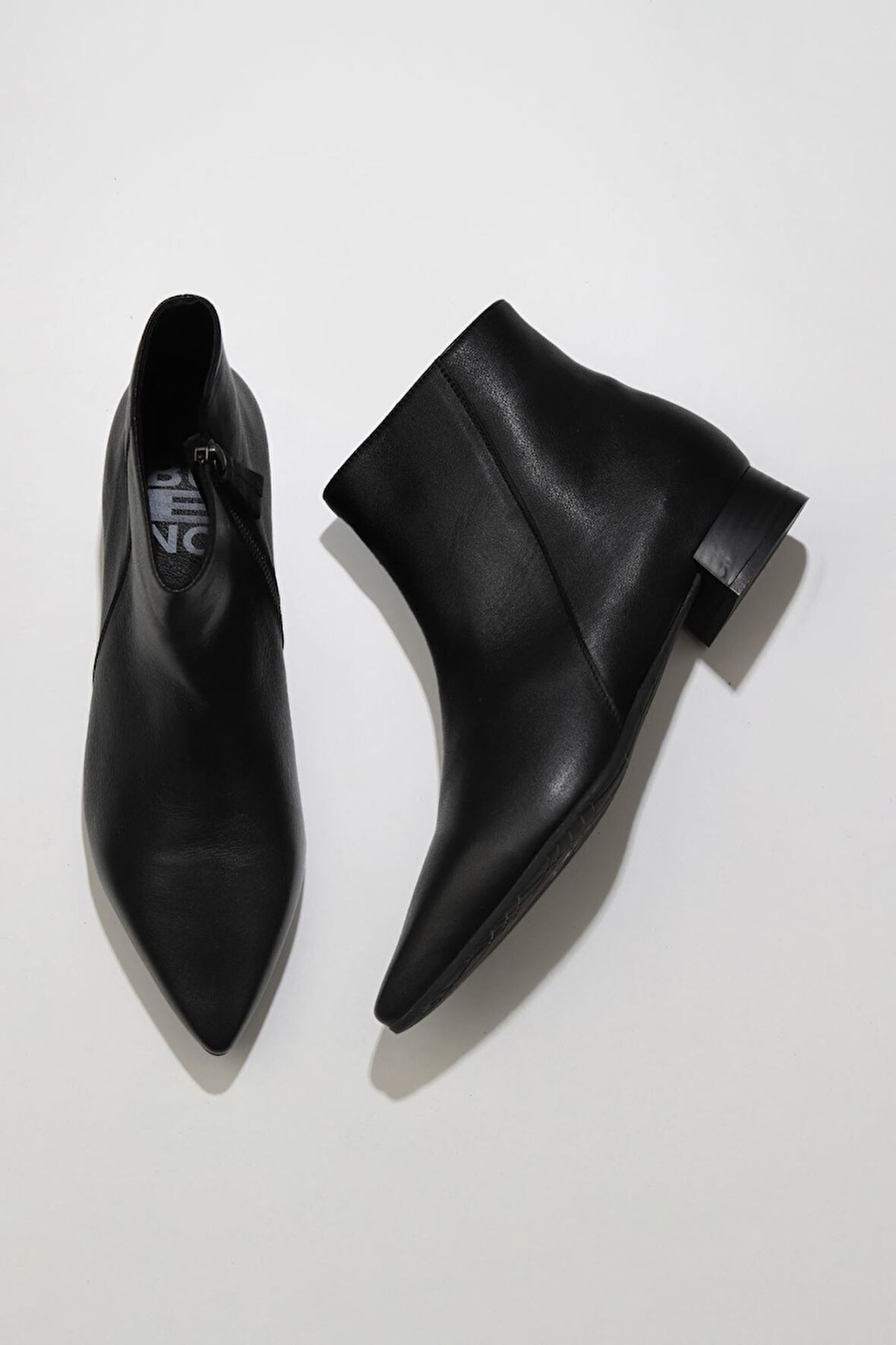 Bueno Shoes Siyah Deri Kadın Düz Bot 01wr3000