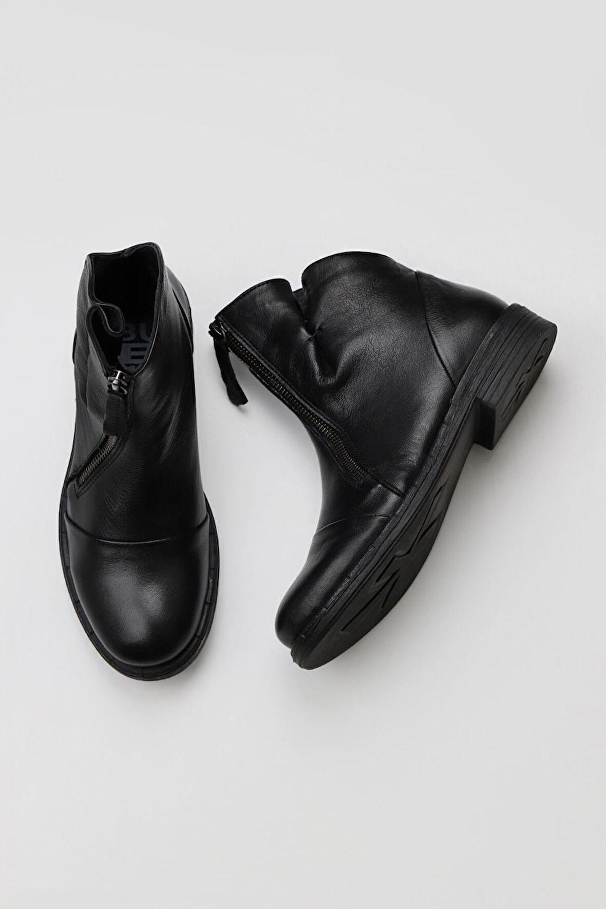 Bueno Shoes Siyah Deri Kadın Düz Bot 01wt1301