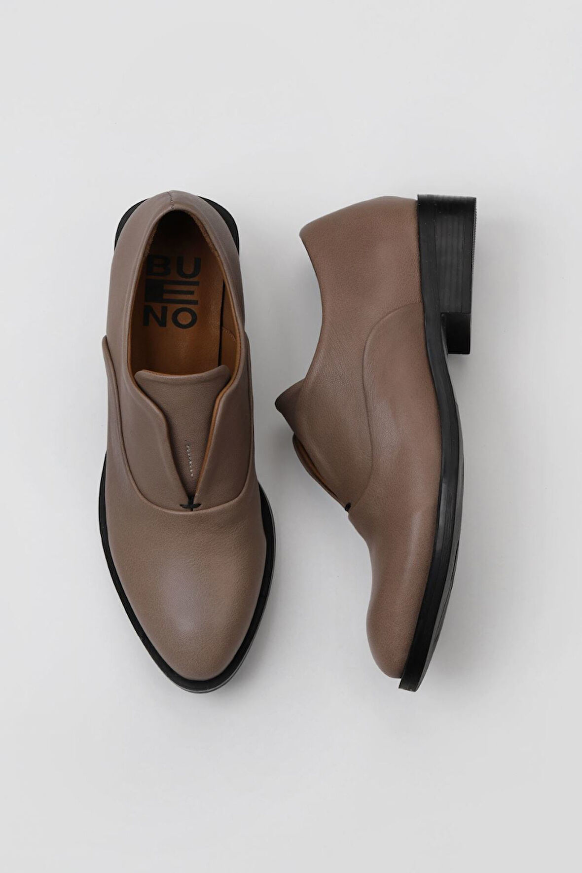 Bueno Shoes Gri Deri Kadın Düz Ayakkabı 01wt2400