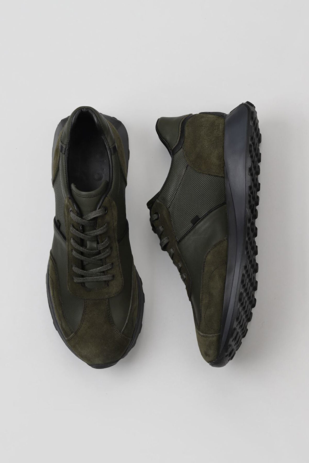 Bueno Shoes Haki Süet-mat Deri Erkek Spor Ayakkabı 07m13852220