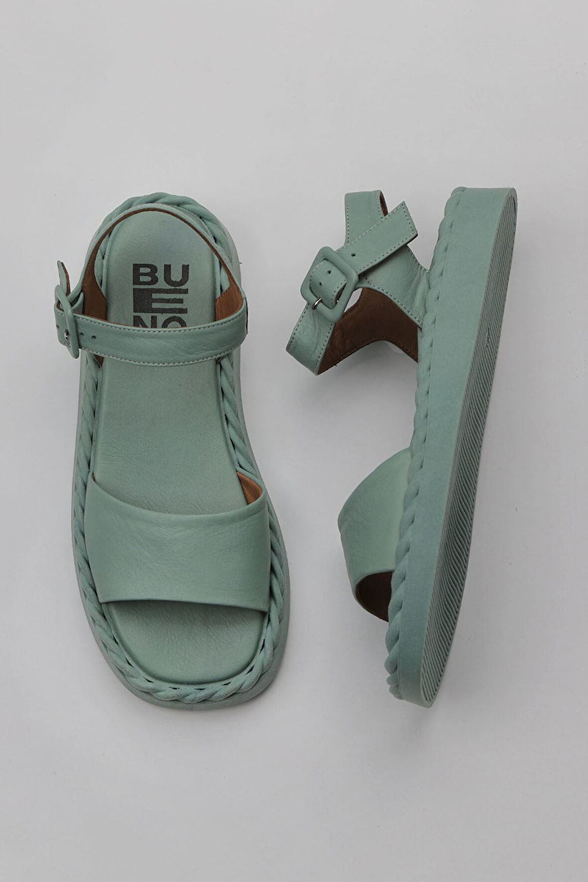 Bueno Shoes Yeşil Açık Deri Kadın Düz Sandalet 01wy9100