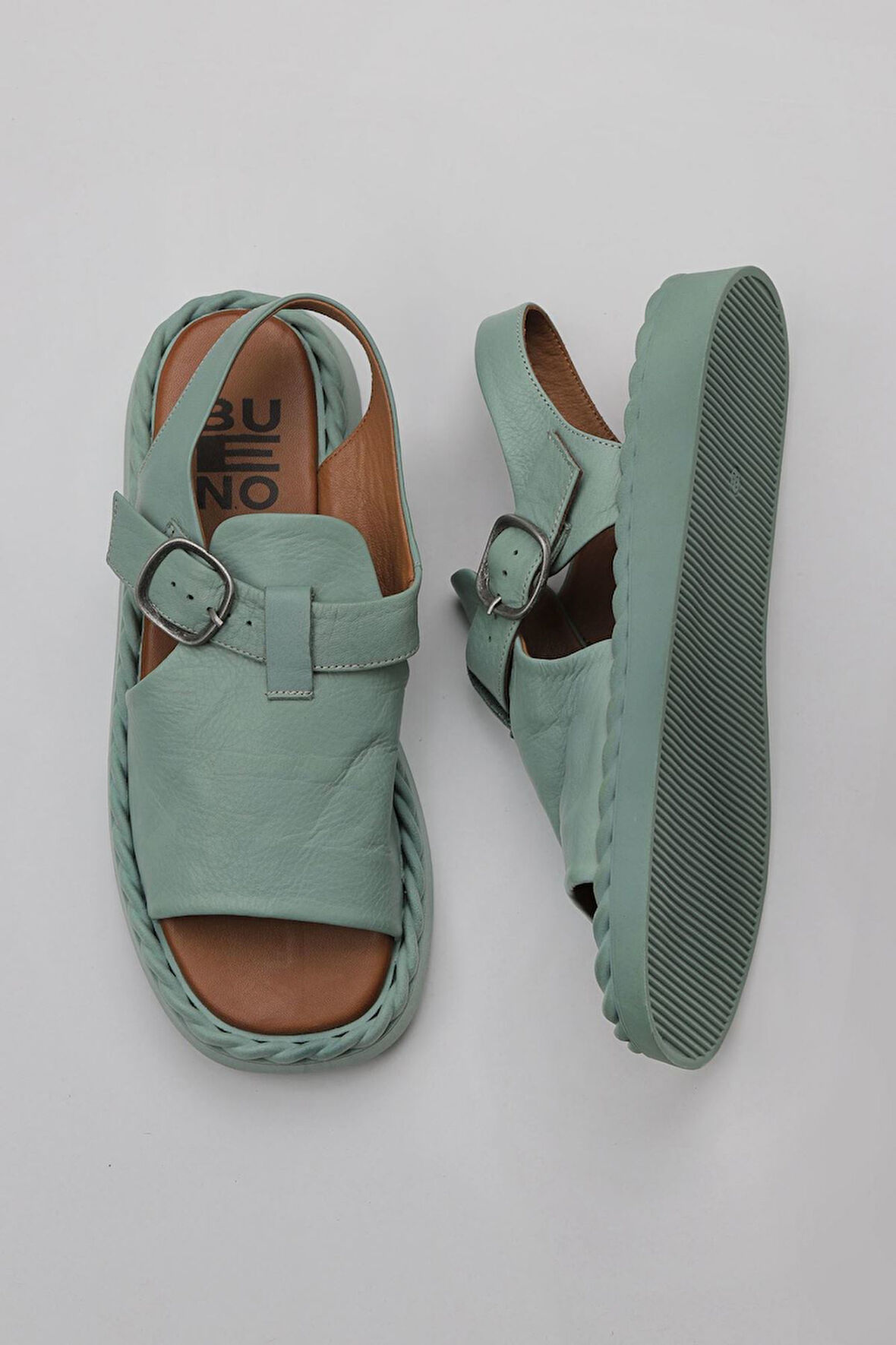 Bueno Shoes Yeşil Açık Deri Kadın Düz Sandalet 01wy9103