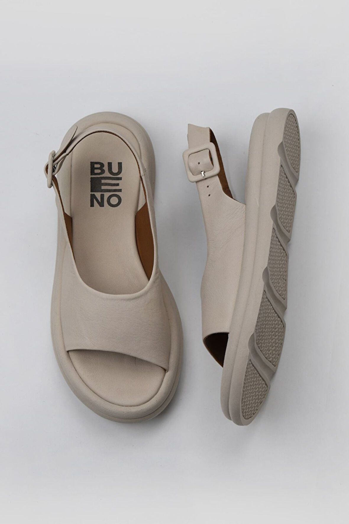 Bueno Shoes Krem Deri Kadın Sandalet 01wy9404