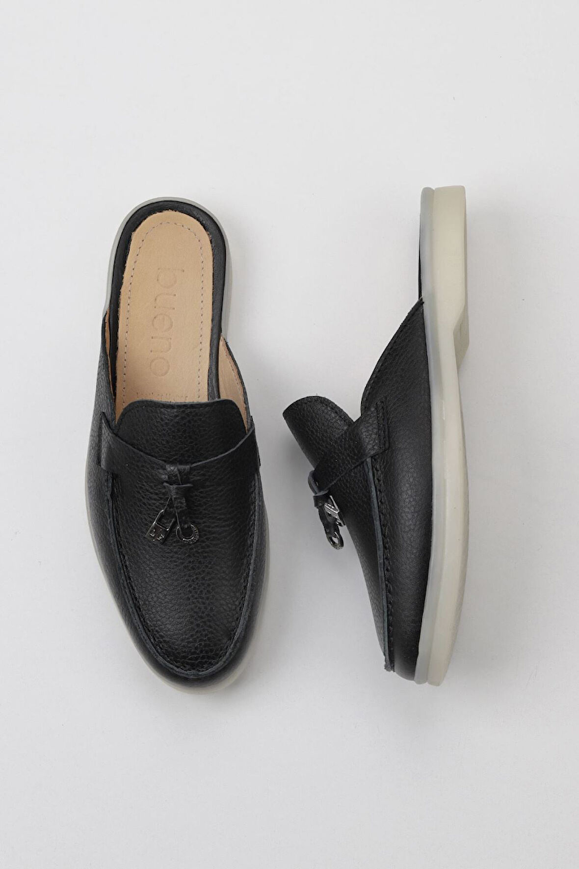 Bueno Shoes Siyah Flotter Deri Kadın Düz Terlik 05wt103