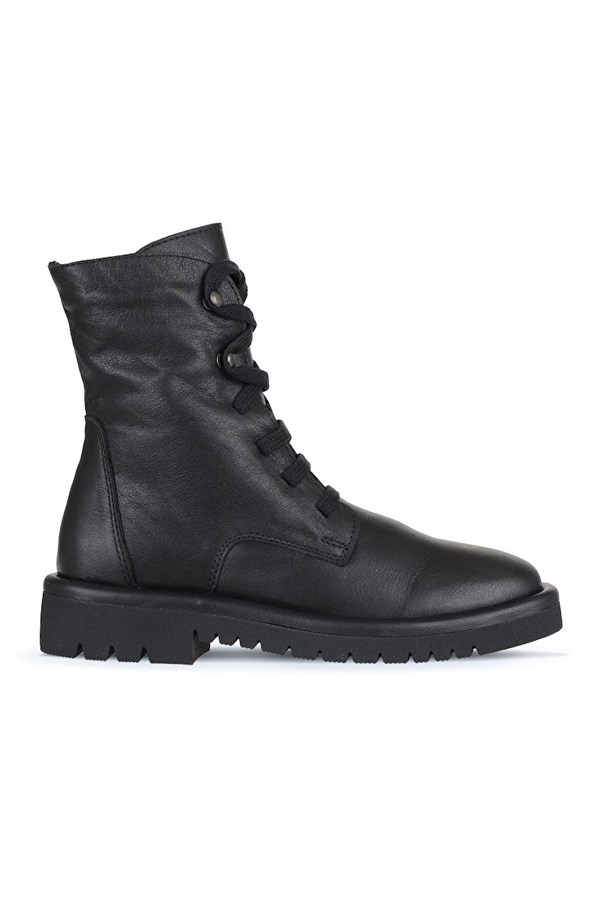 Bueno Shoes Siyah Deri Kadın Düz Bot 01wz6701