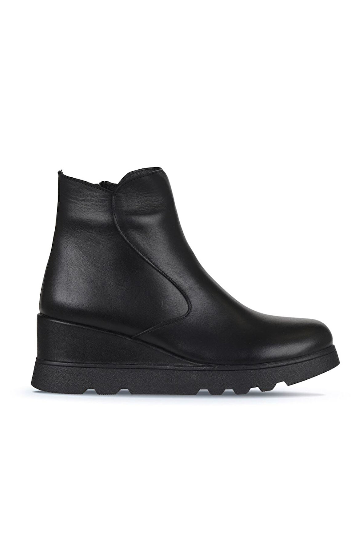 Bueno Shoes Siyah Deri Kadın Dolgu Topuklu Bot 01wz7201