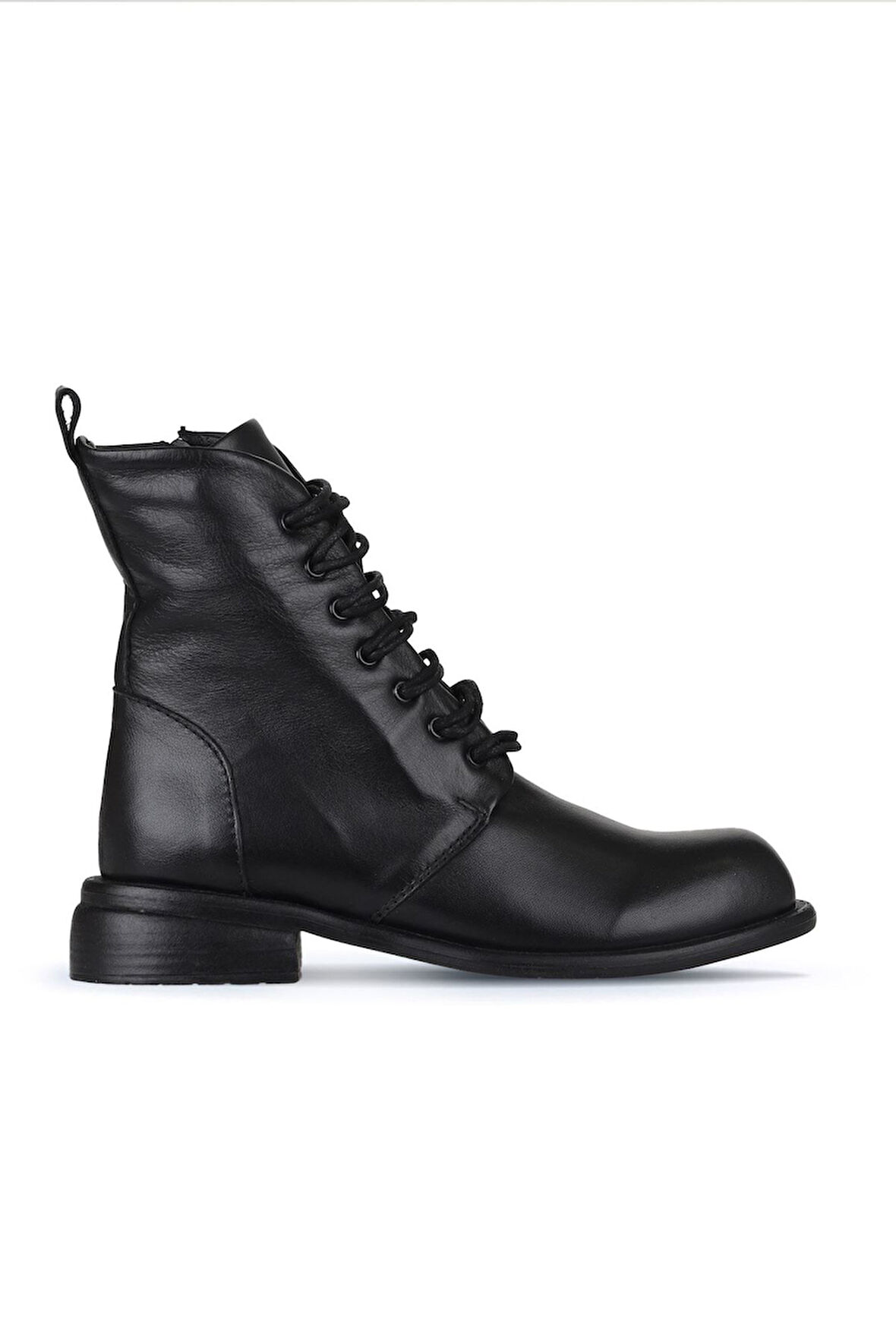 Bueno Shoes Siyah Deri Kadın Düz Bot 01wz6805