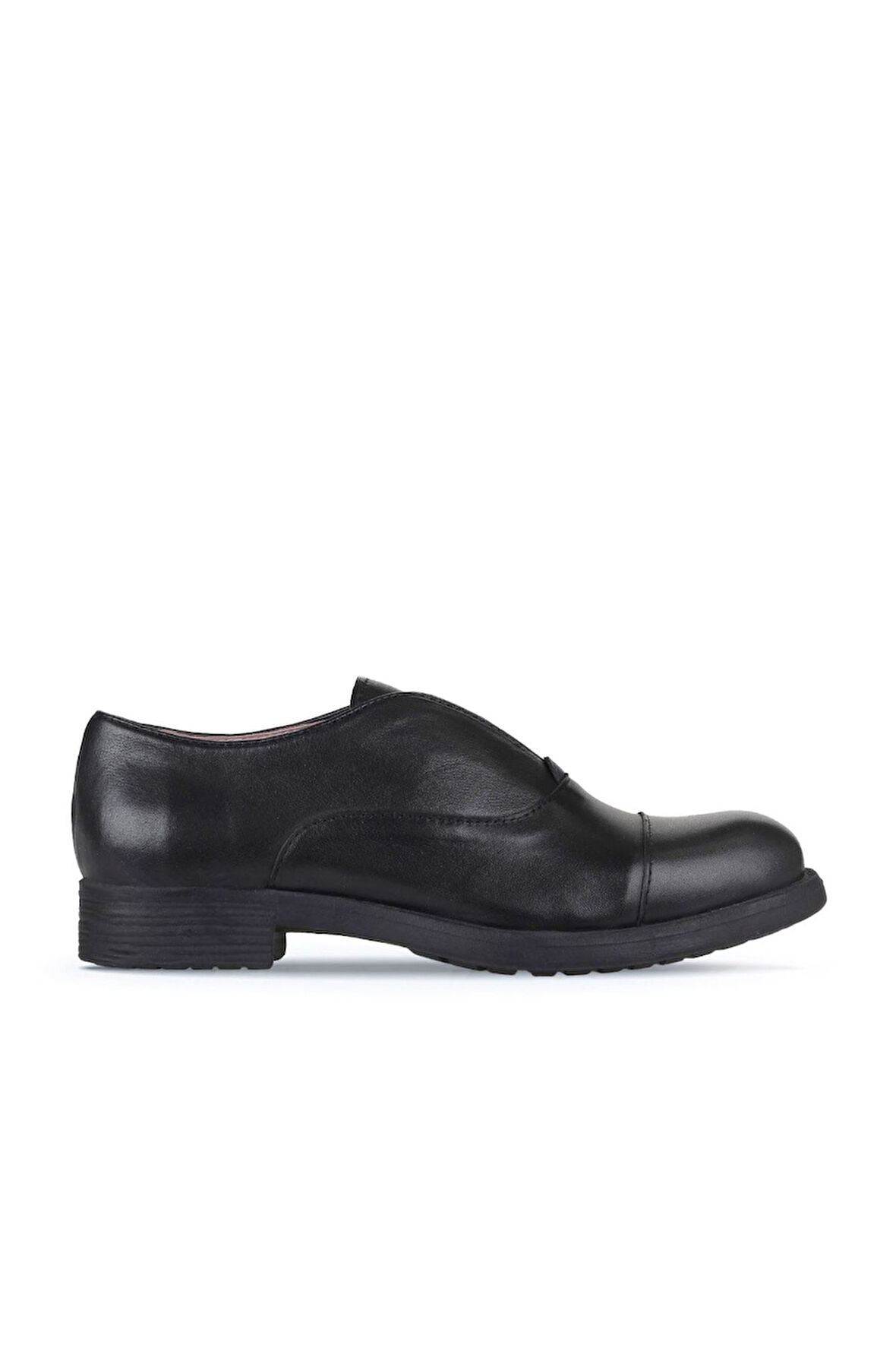 Bueno Shoes Siyah Deri Kadın Klasik Ayakkabı 01wz7301