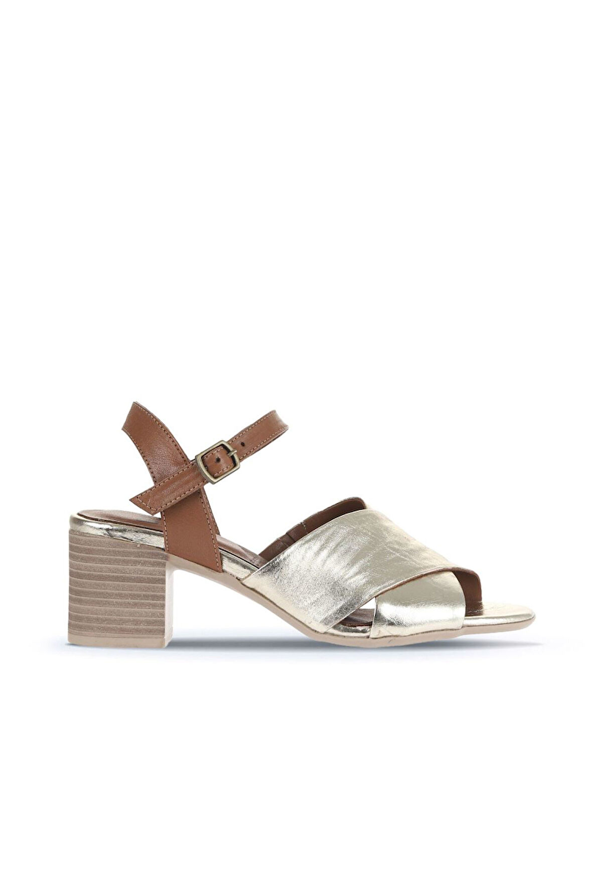 Bueno Shoes Altın Parlak Deri Kadın Topuklu Sandalet 01wa2810