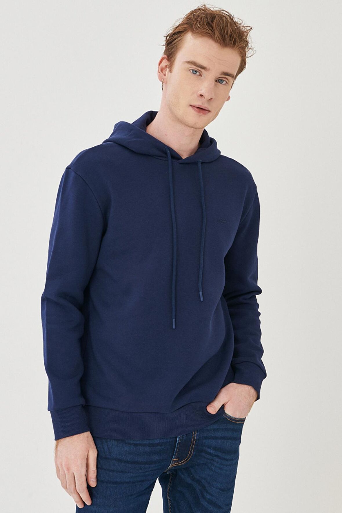 Regular Fit Normal Kesim Kapüşonlu Sweatshirt