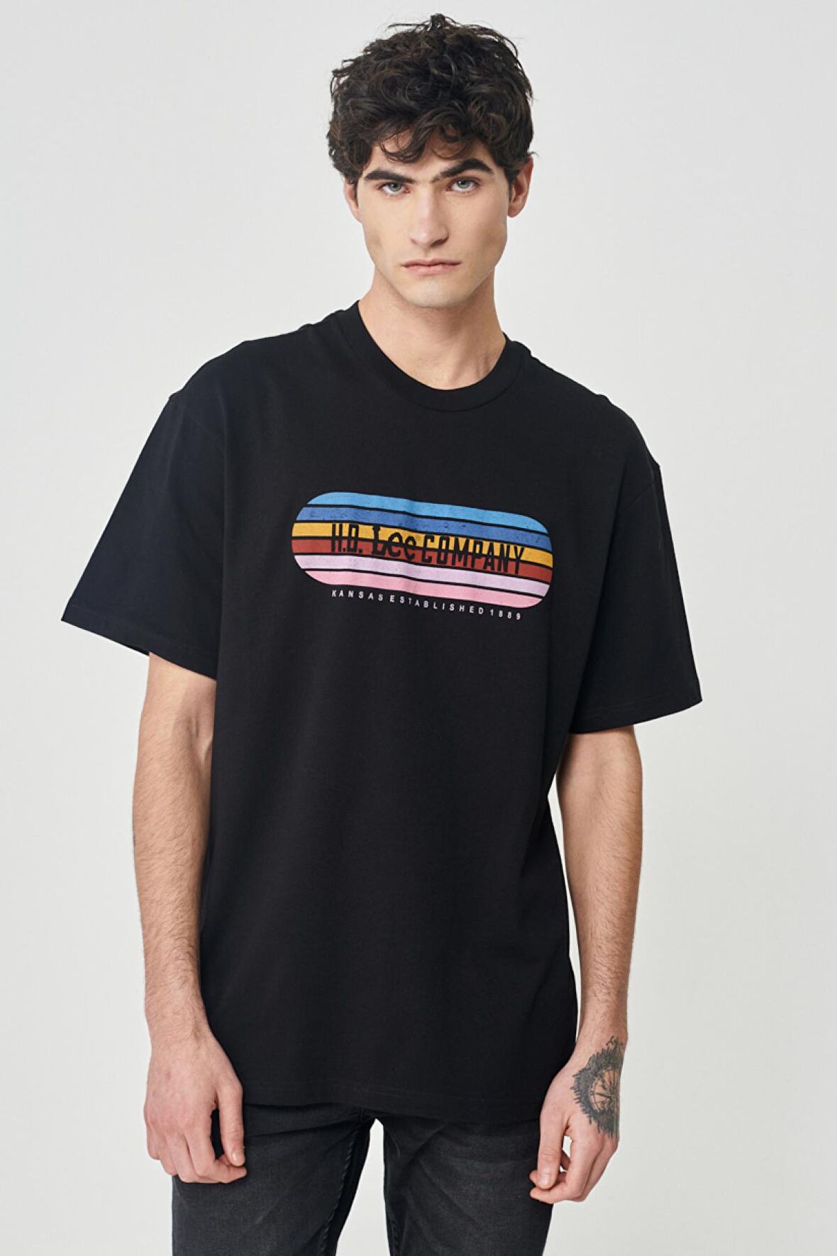 Loose Fit Rahat Kesim %100 Pamuk Bisiklet Yaka Siyah Tişört