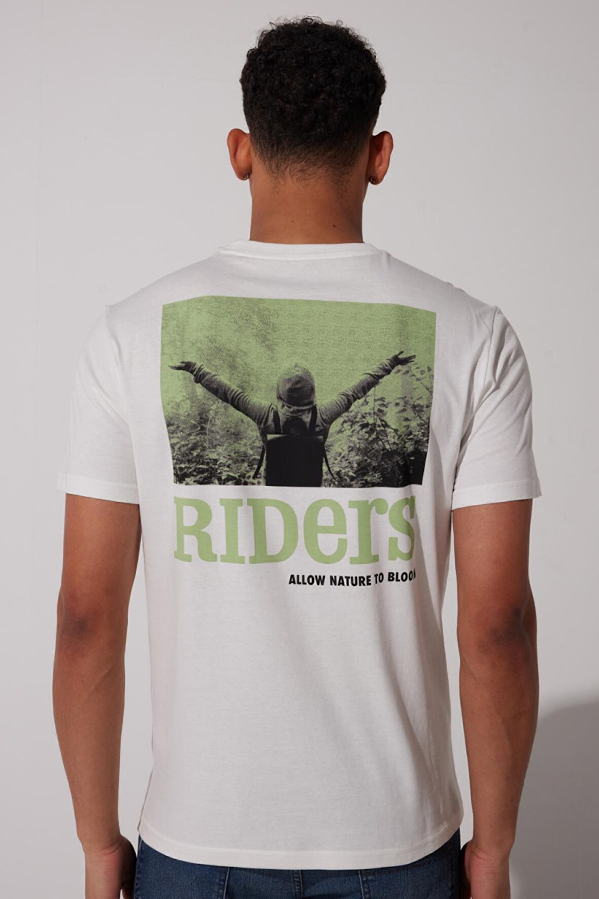 Riders By Lee Loose Fit %100 Pamuk Bisiklet Yaka Beyaz Tişört