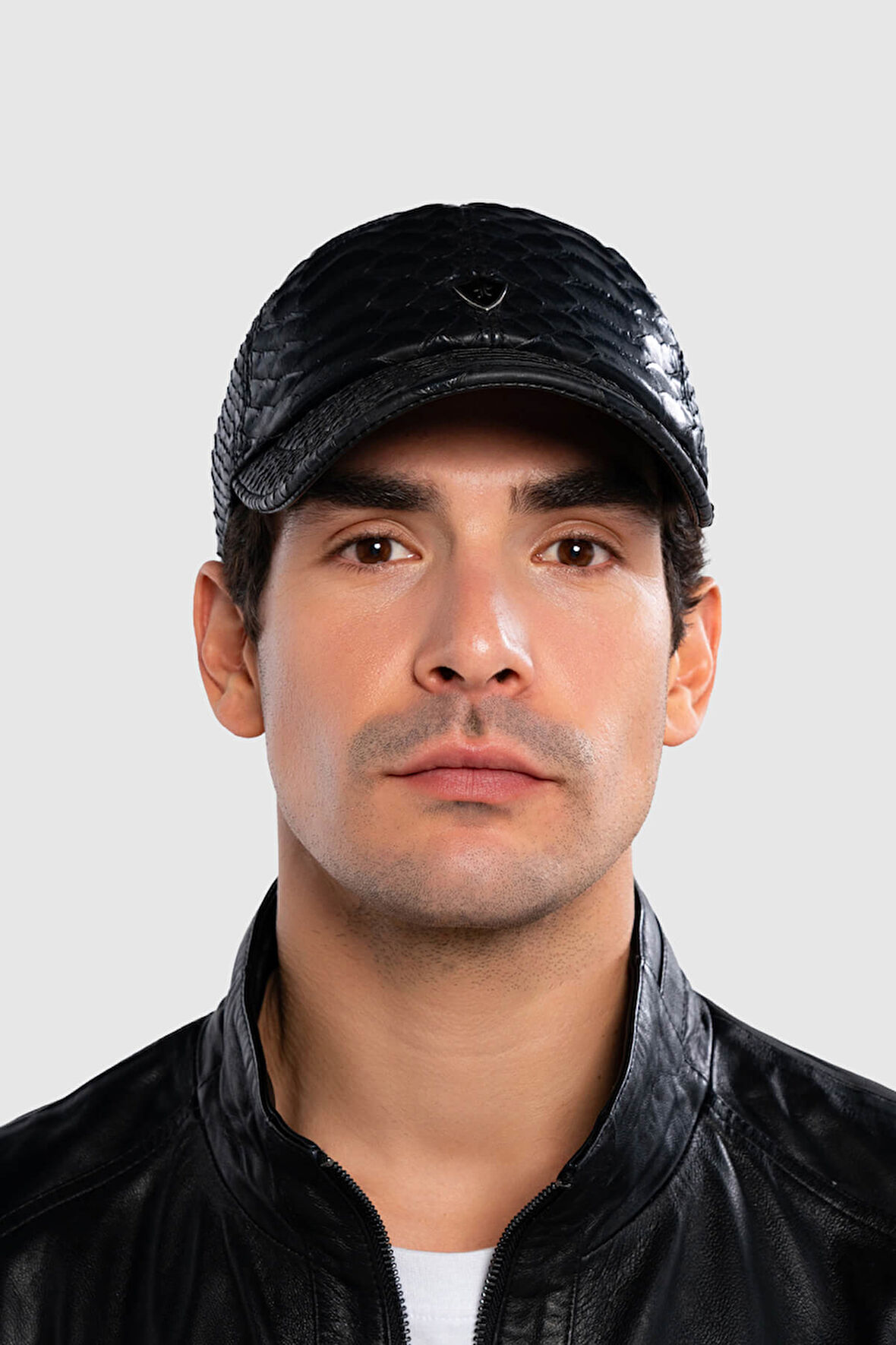 Tamer Tanca Erkek Hakiki Deri Siyah Yılan Baskı Şapka 524 YLN SAPKA SK20-21 SYH YLN BASKI