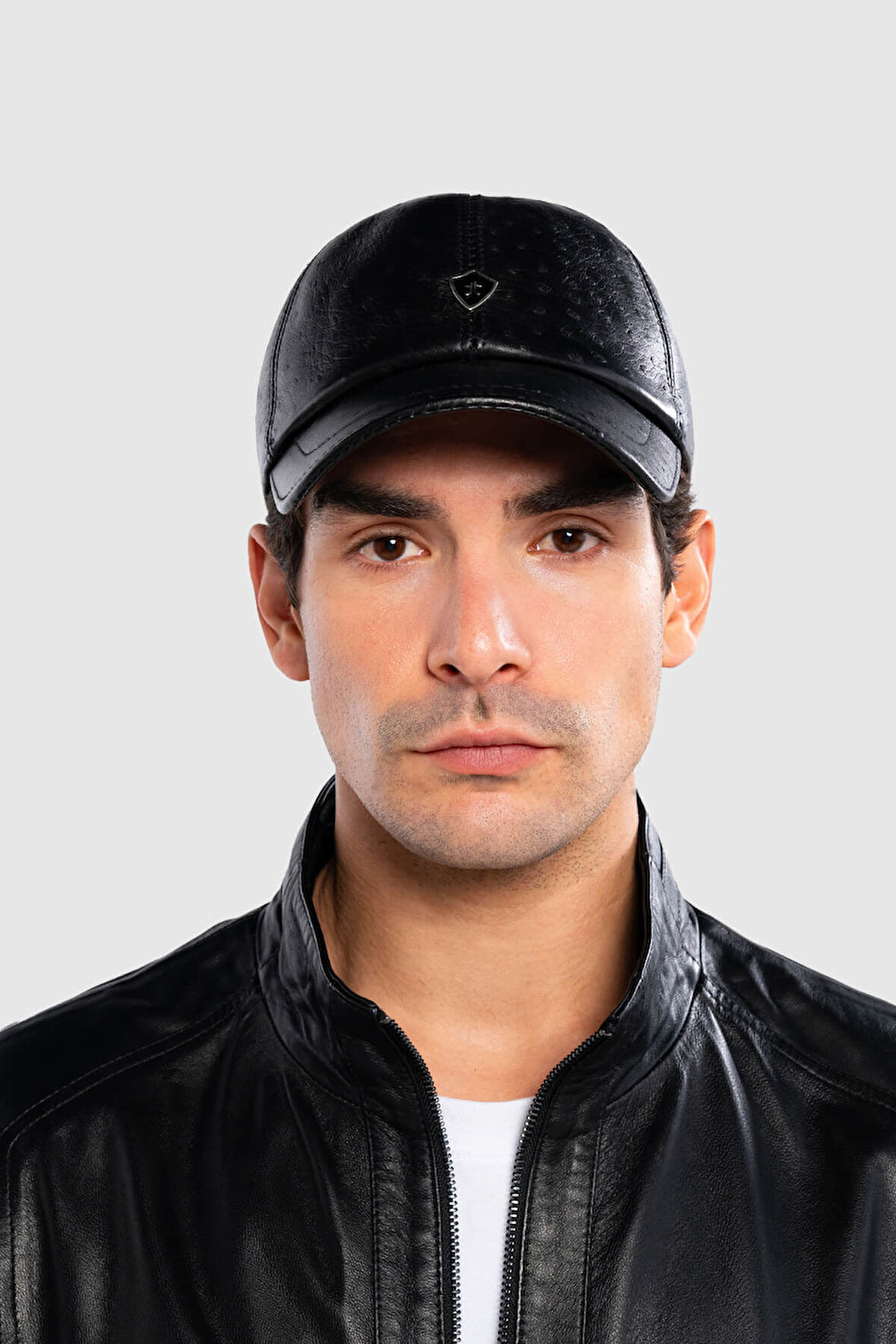 Tamer Tanca Erkek Hakiki Deri Siyah Devekuşu Şapka 524 1012 SAPKA SK20-21 SYH V/D KUSU