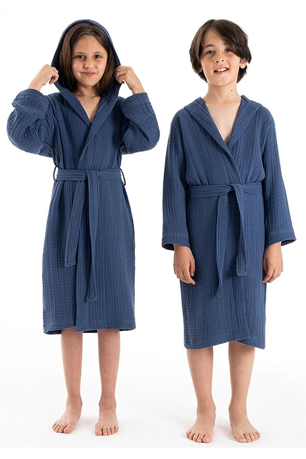 Kapşonlu Müslin Çocuk Bornoz Lacivert 5-6 Yaş