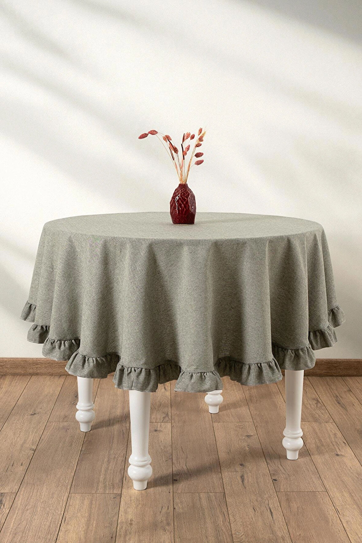 Selendi Fırfırlı Yuvarlak Masa Örtüsü Yeşil 150 cm 