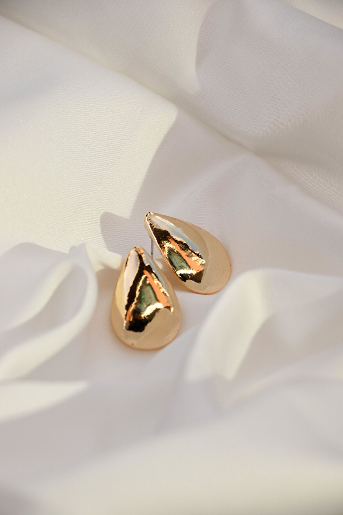 Aqua di Polo 1987 Kadın Altın Damla Küpe 