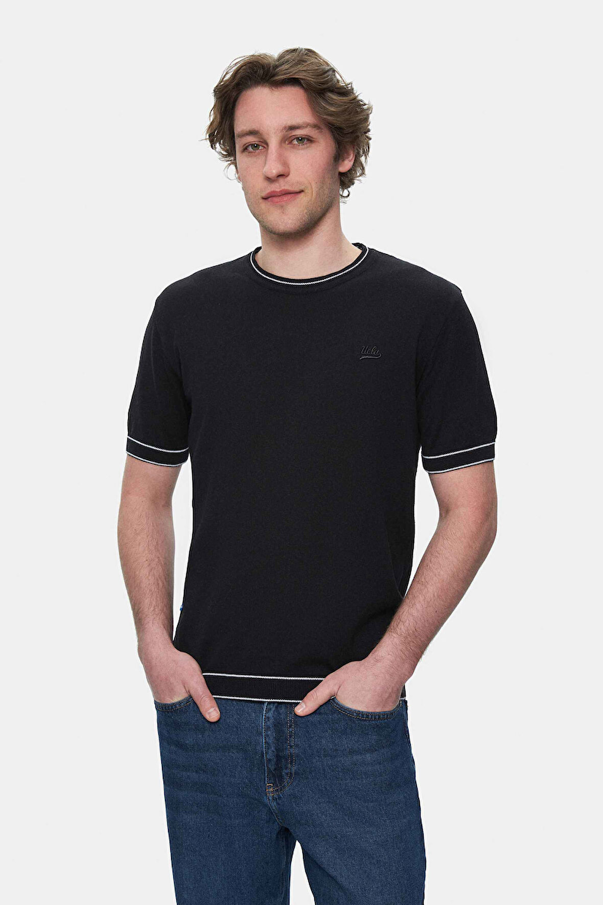 FARED Siyah Bisiklet Yaka Triko Nakışlı Standard Fit Erkek Tshirt