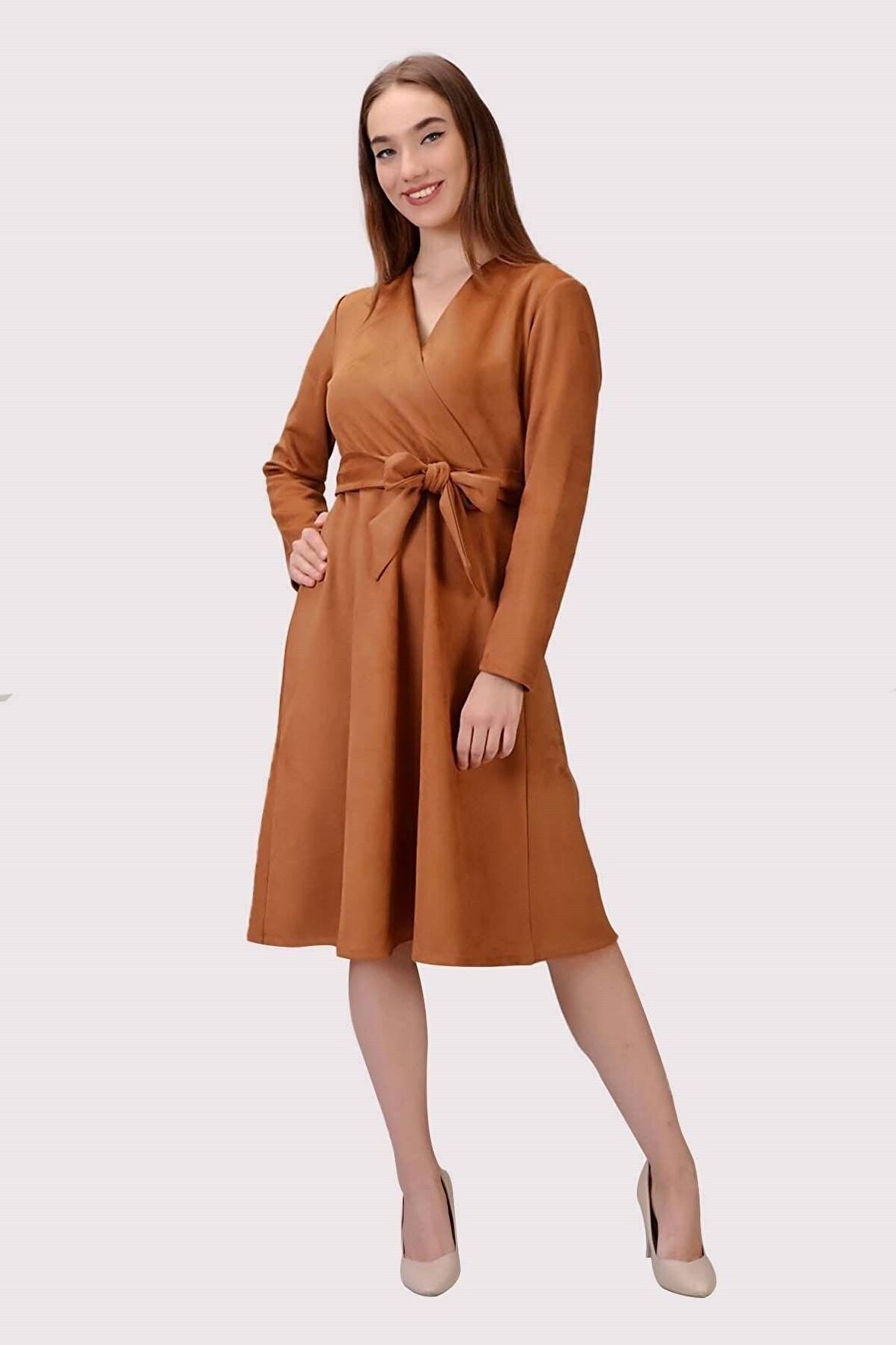 Kadın Süet Kuşaklı Kruvaze Yaka Detaylı Kloş Midi Boy Kışlık Elbise 4407/110