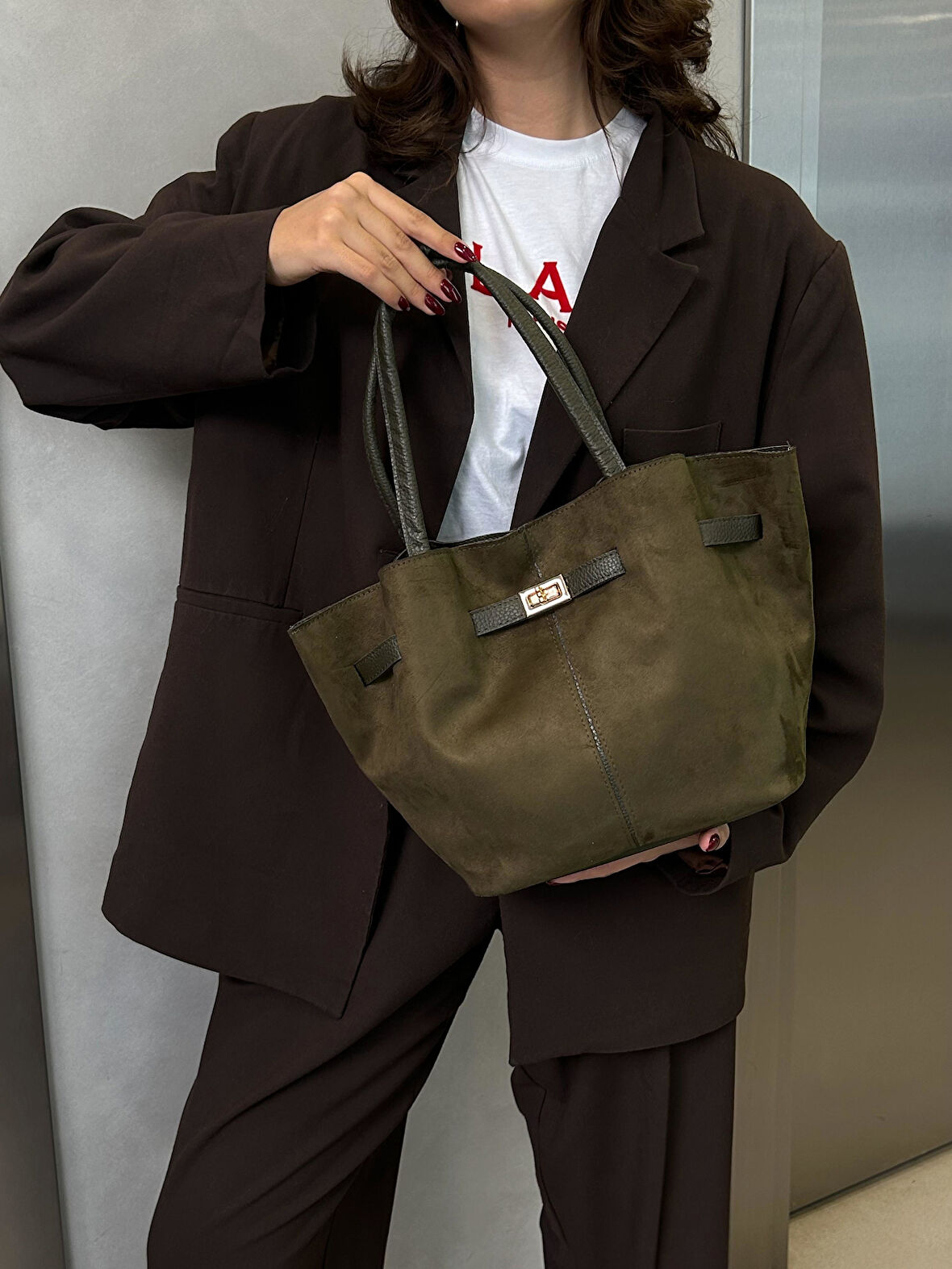 Tarya Süet Kemer Detaylı Kadın Omuz Çantası BP-4830O